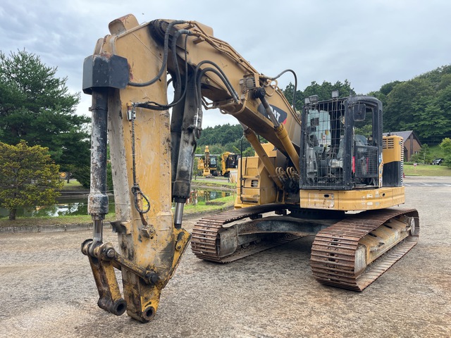 2015 年 Cat 321D LCR Tunnel Spec. Tracked Excavator