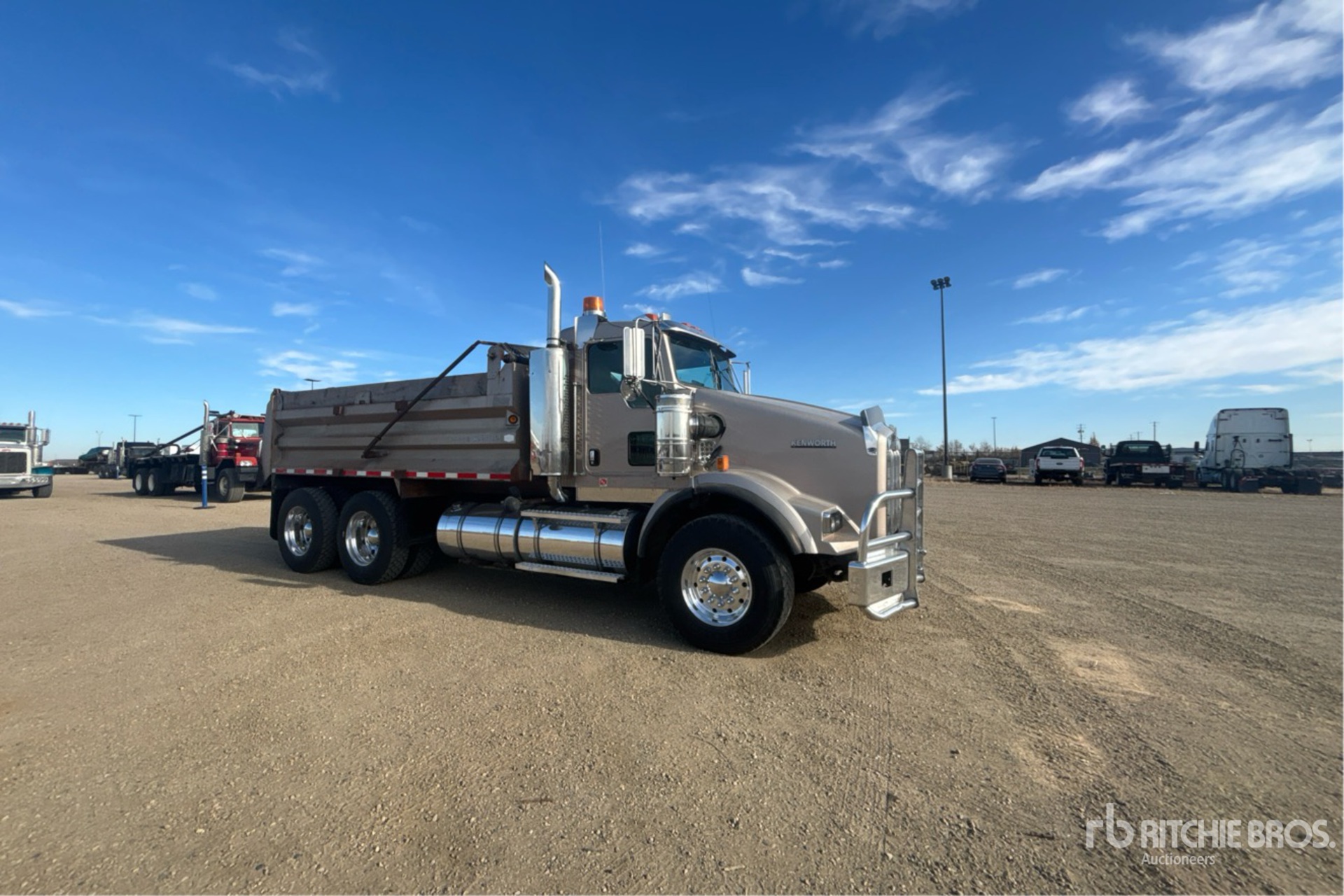 2007 Kenworth T800B
