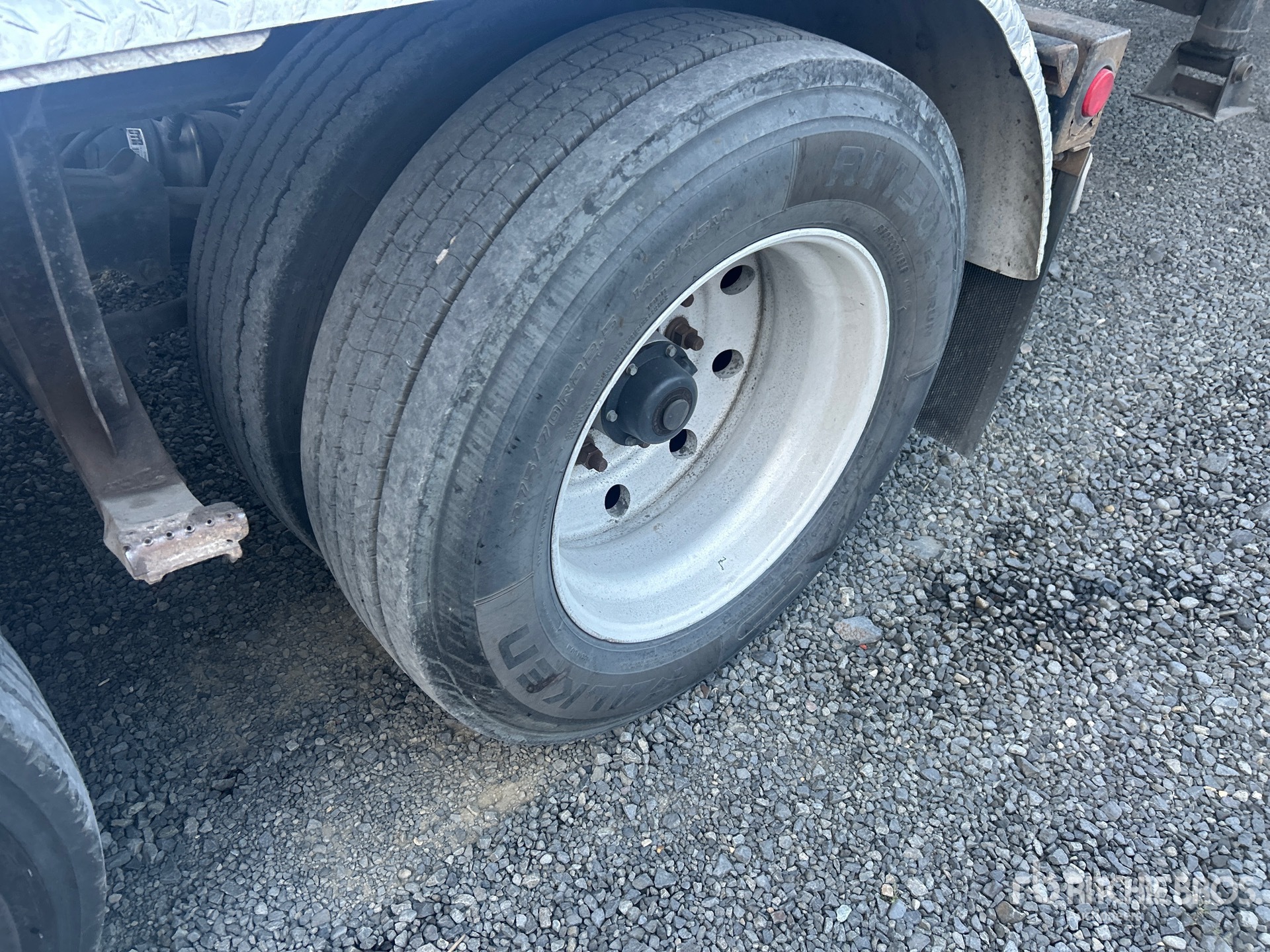 1997 Alloy AGTFB39B3