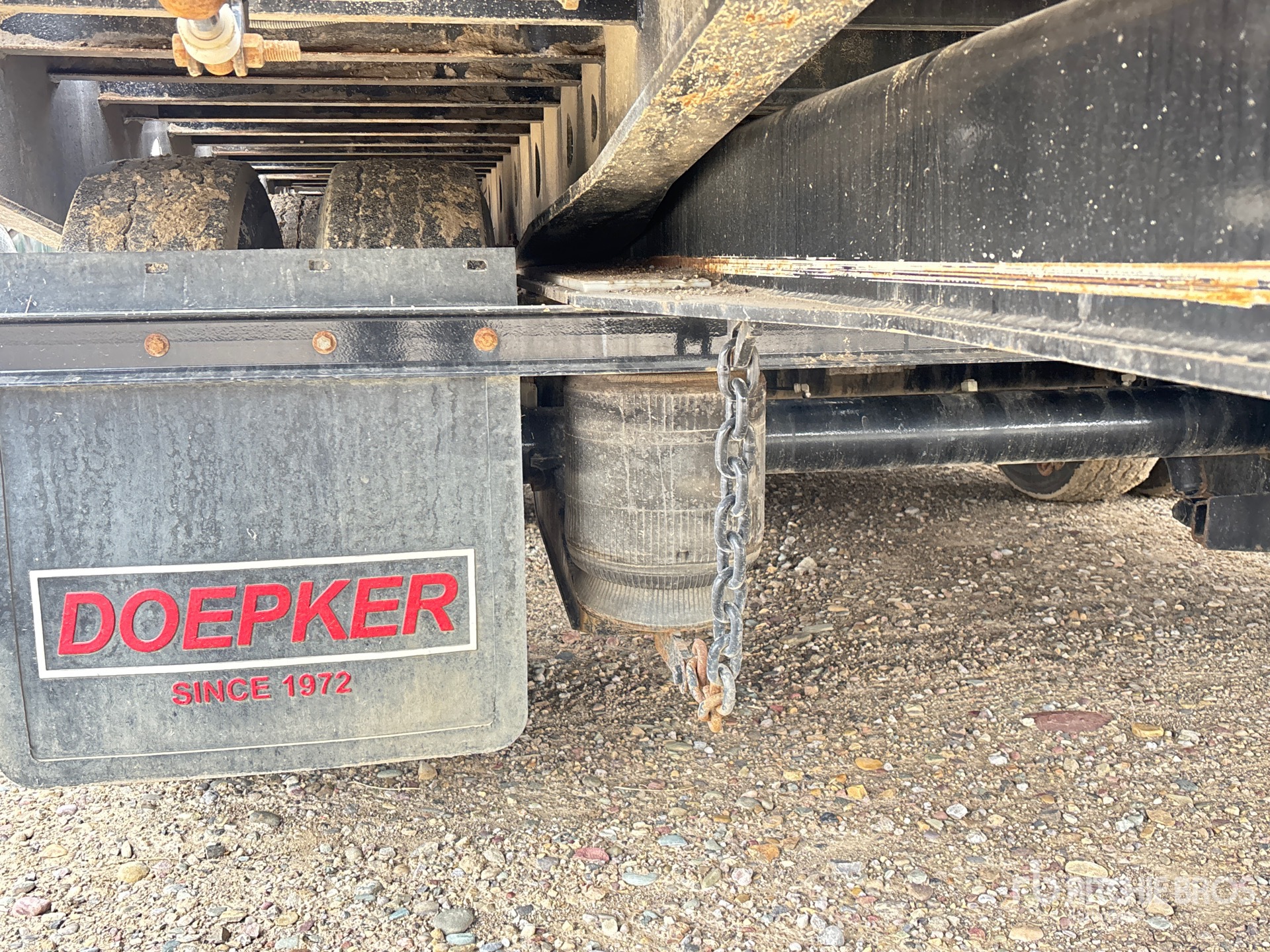 2023 Doepker RT25174-S
