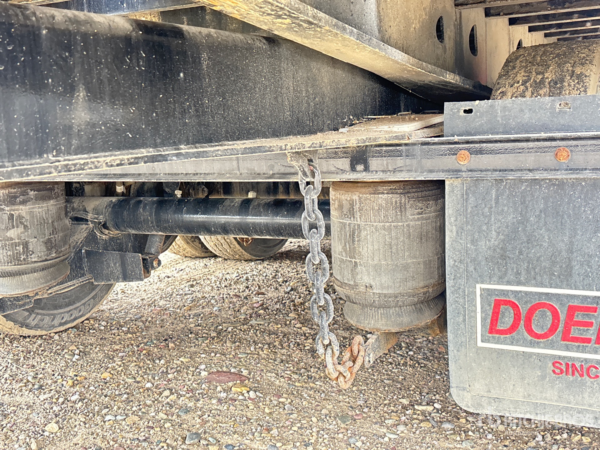 2023 Doepker RT25174-S