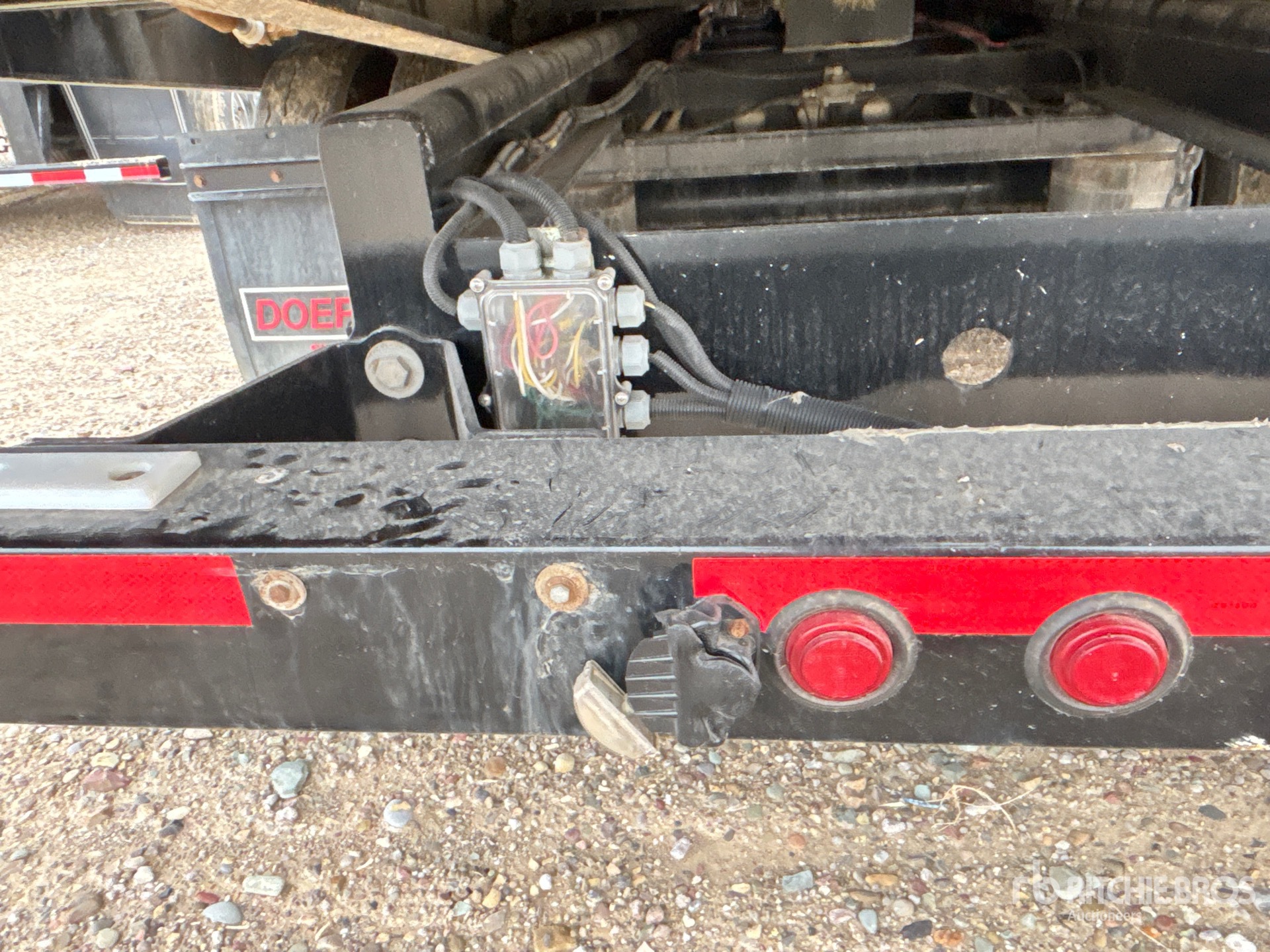 2023 Doepker RT25174-S