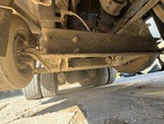 Underbody with nicht angetriebenes Drop-Achse (2)
