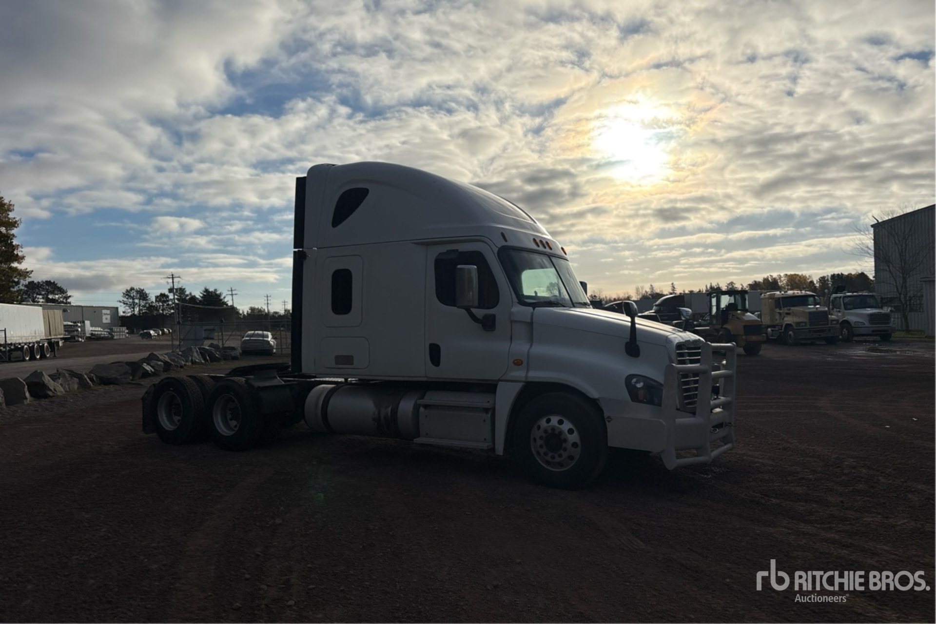 2019 Freightliner CASCADIA 125
