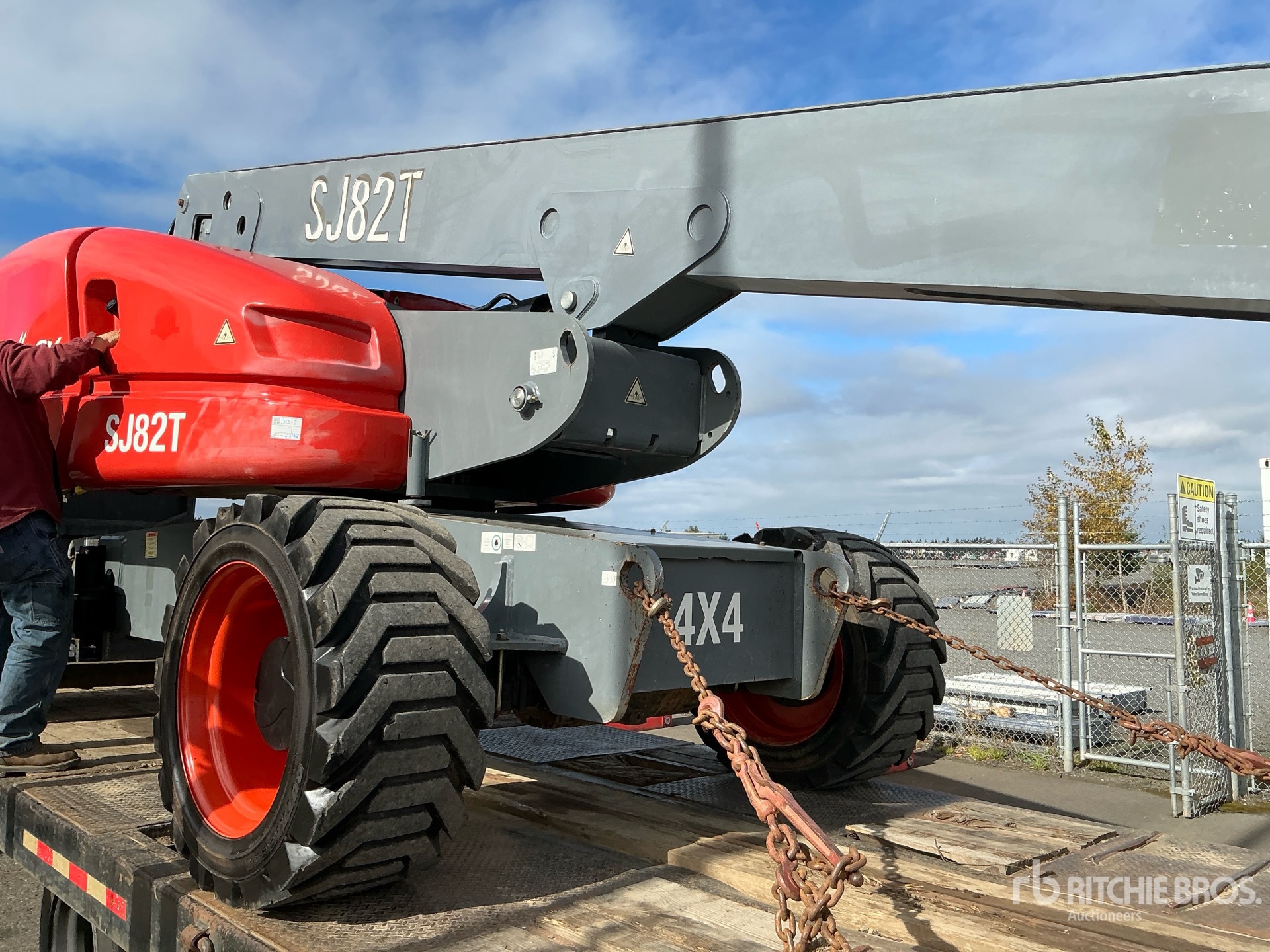 2016 Skyjack SJ82T