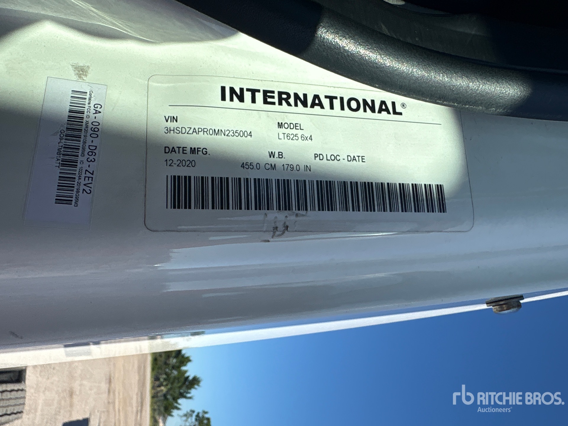 2021 International LT625