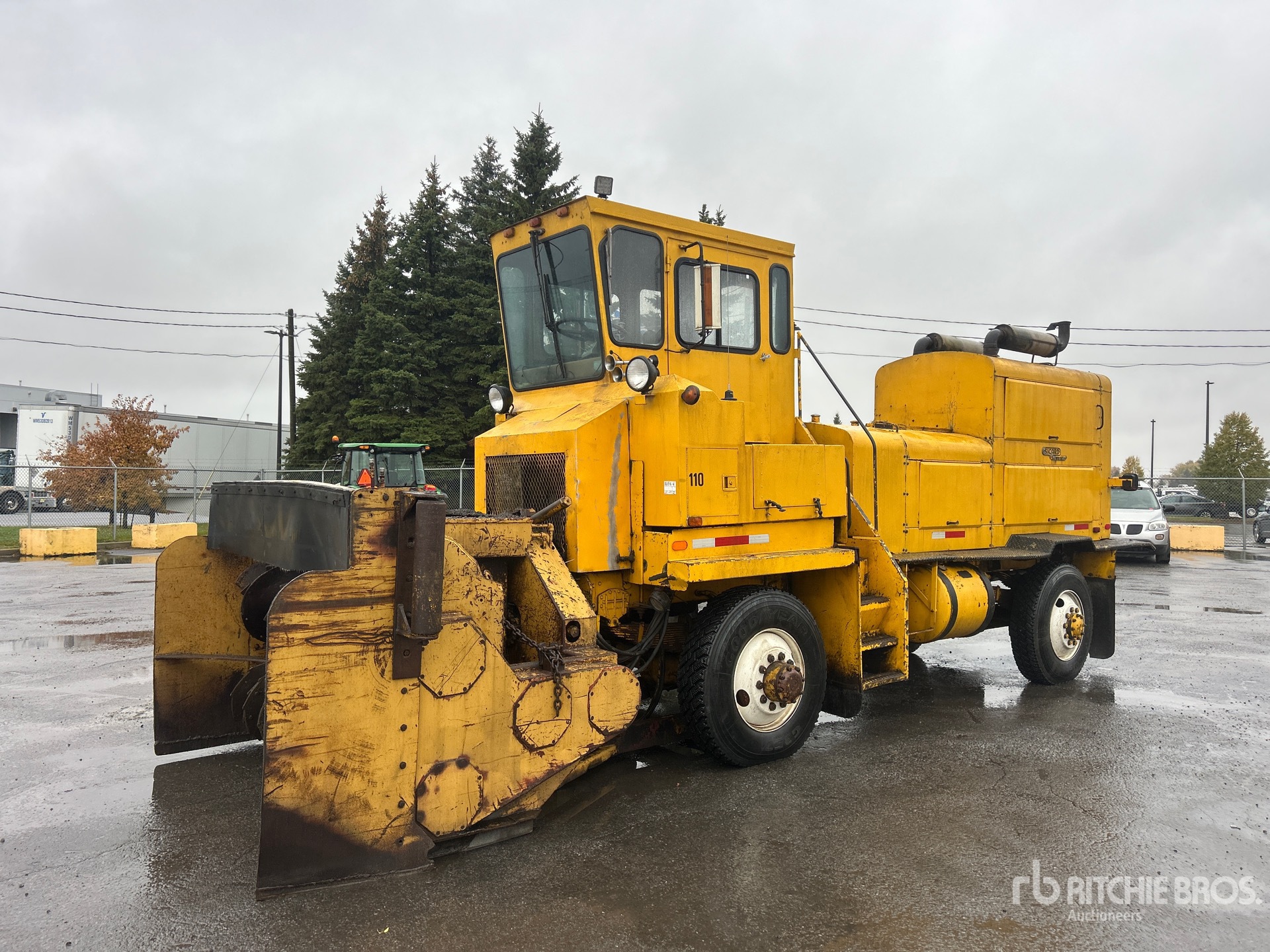 Photo of 1992 Sicard 7 ft 6 in