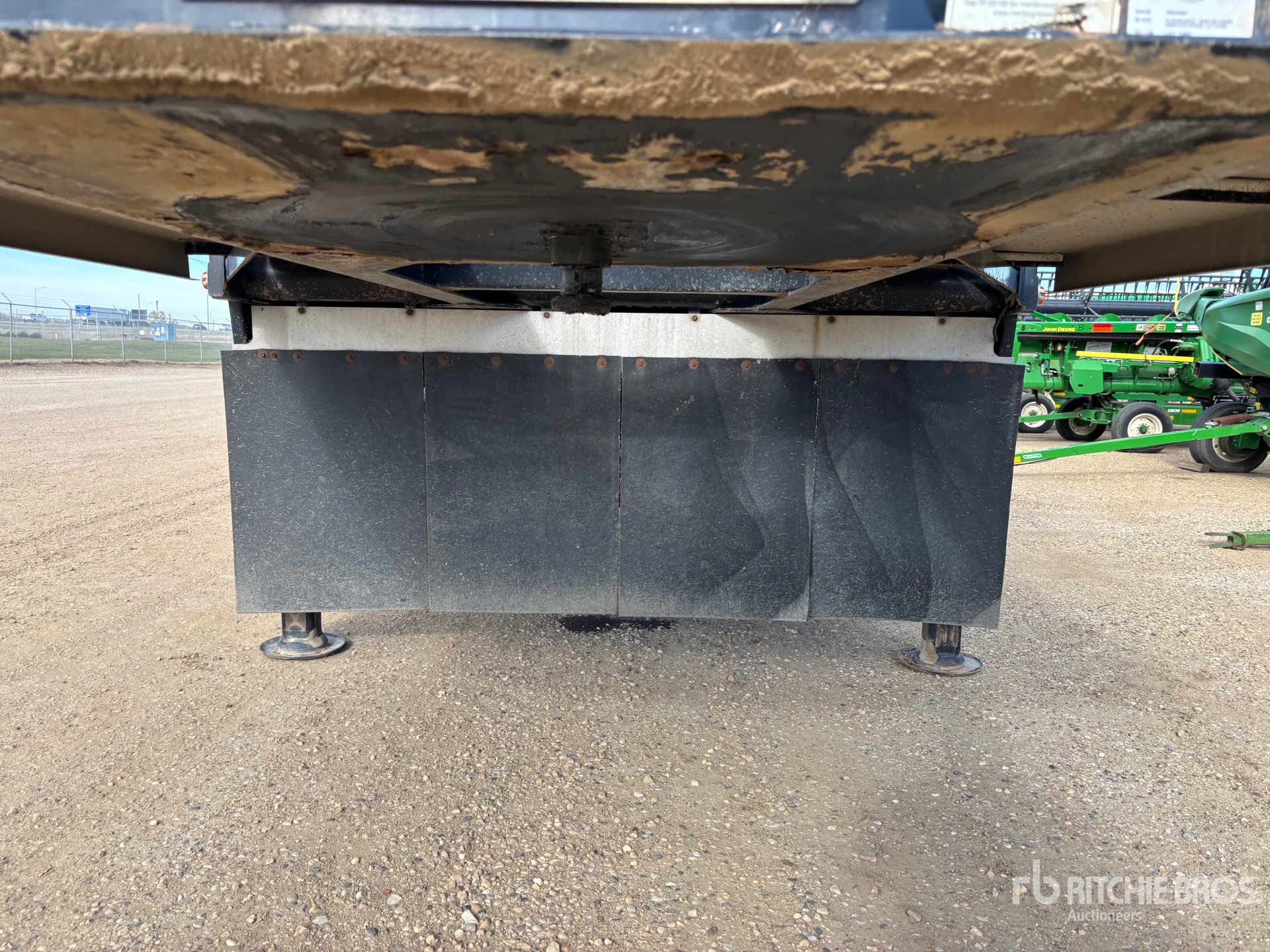 2017 Load King 28 ft Super B-Train Lead Belly