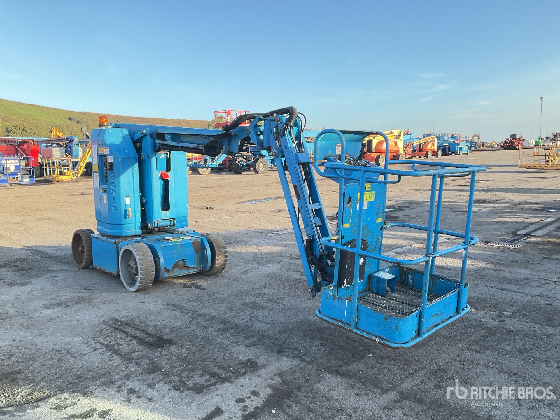 2012 Genie Z-30/20N RJ