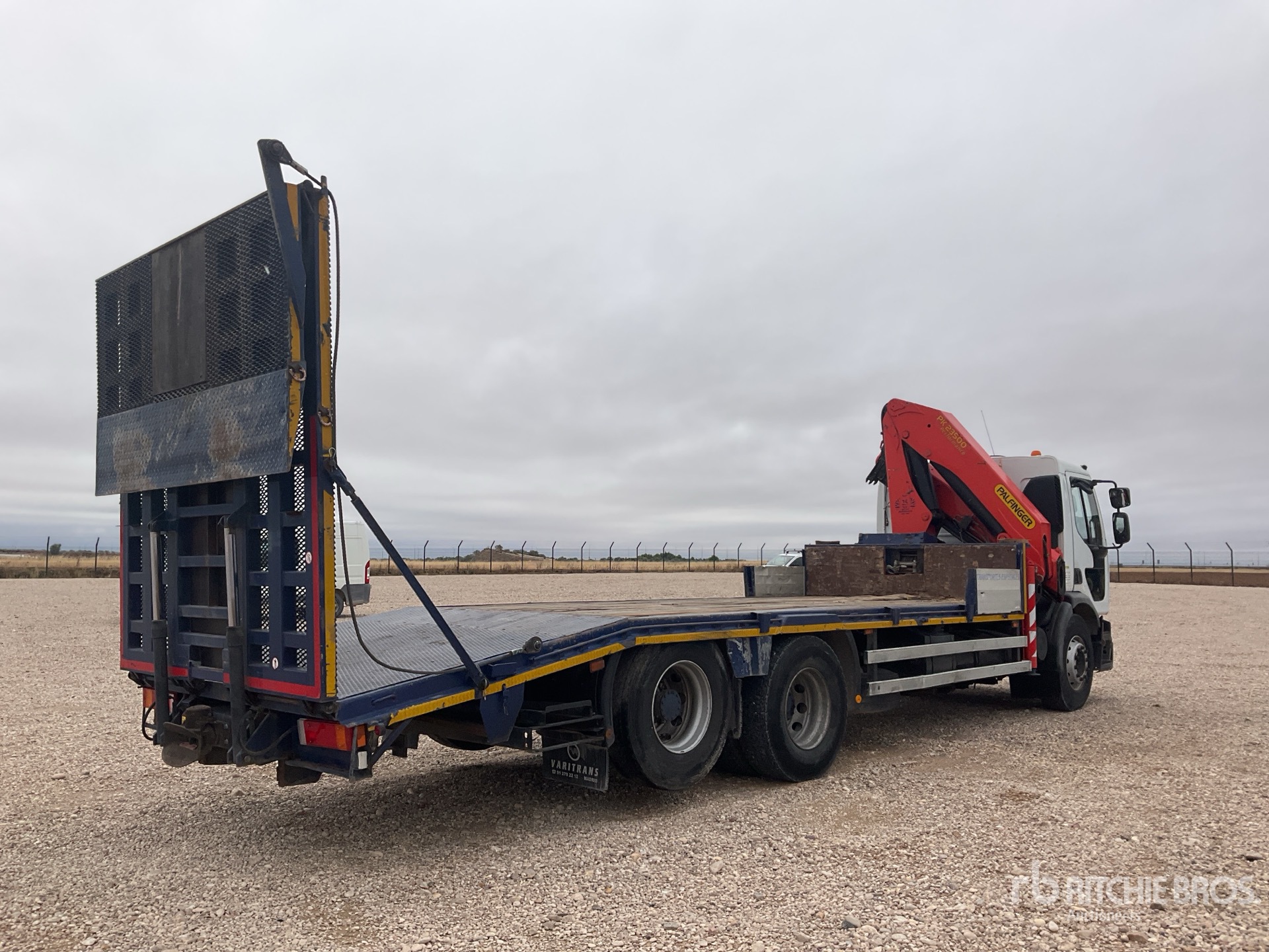2006 Renault 385.26