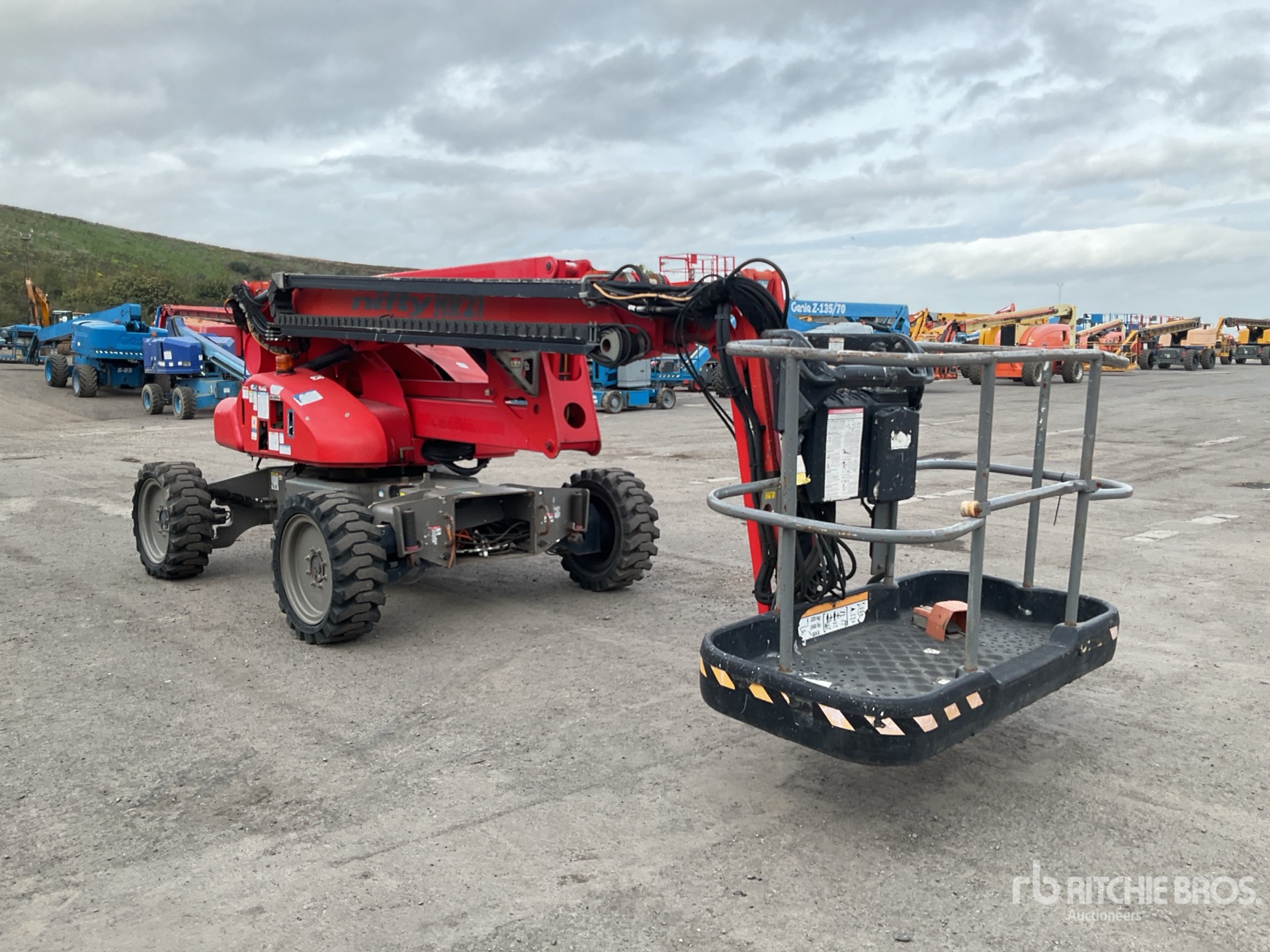 2013 Niftylift HR21