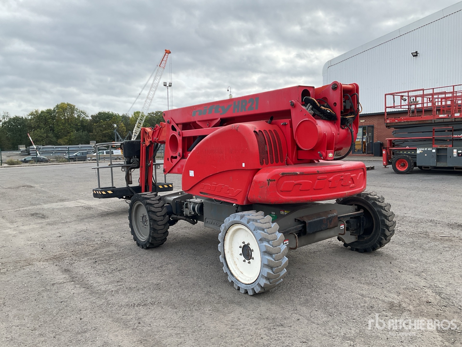 2013 Niftylift HR21