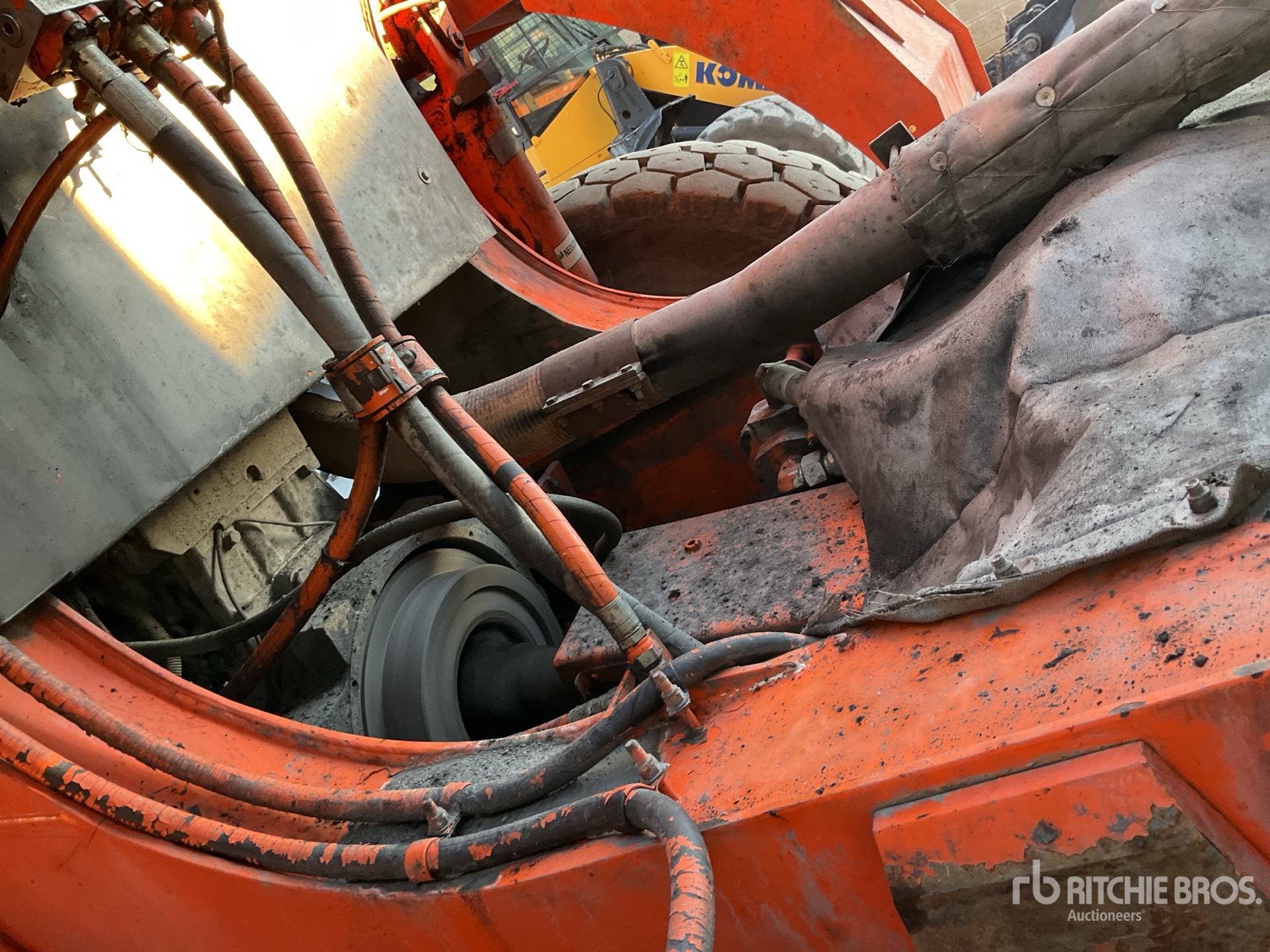 2004 Hitachi EH1100-3