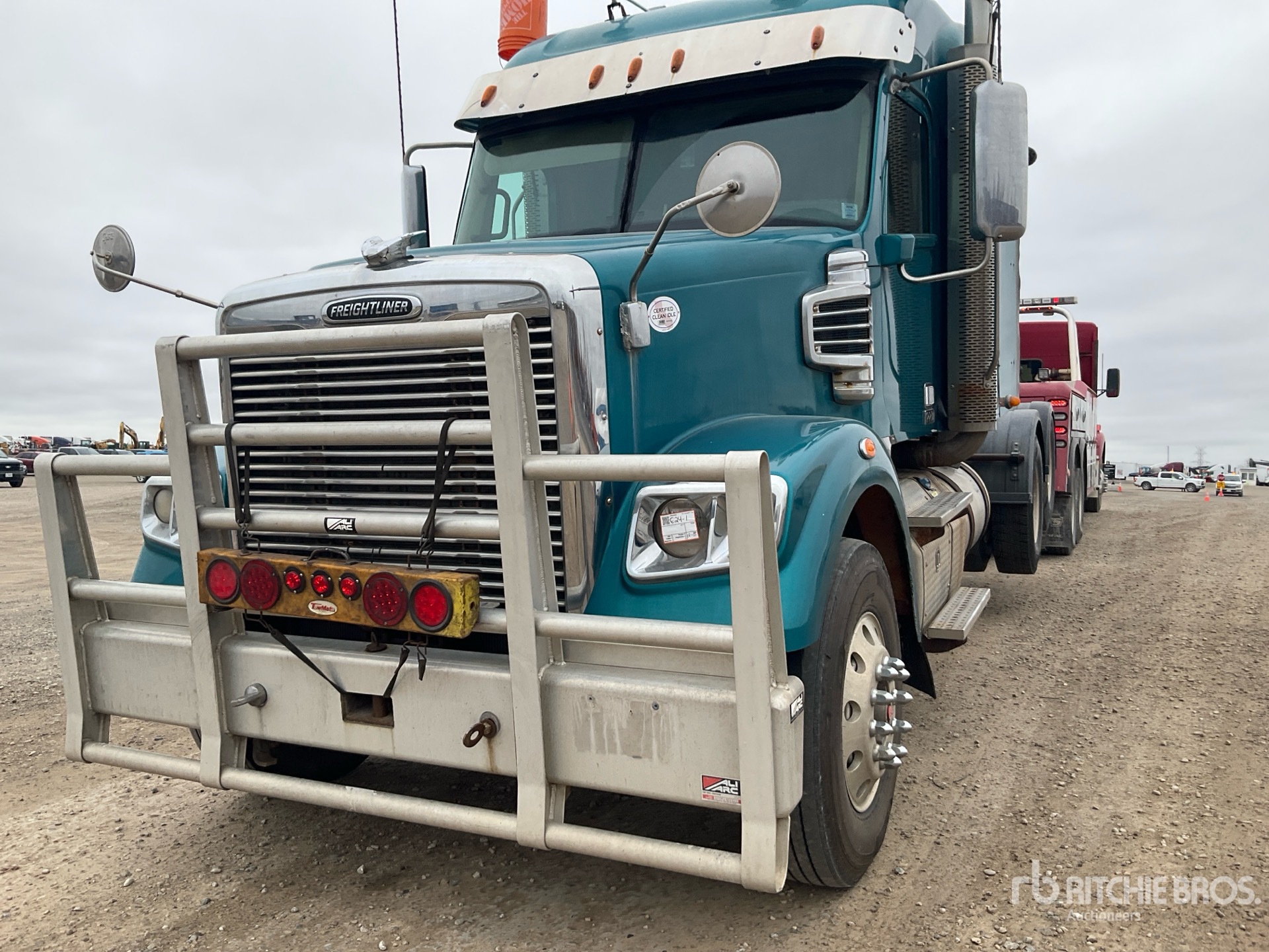 2017 Freightliner CORONADO SD122