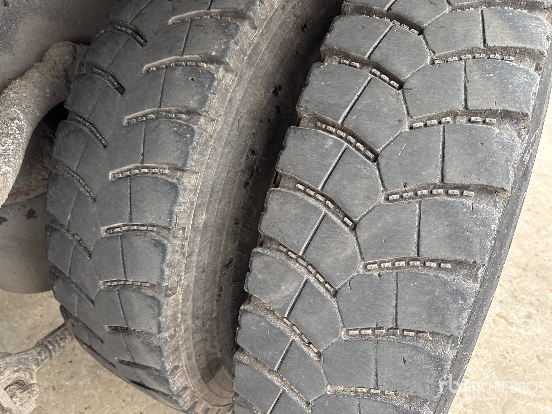 2010 Man TGS 35.440