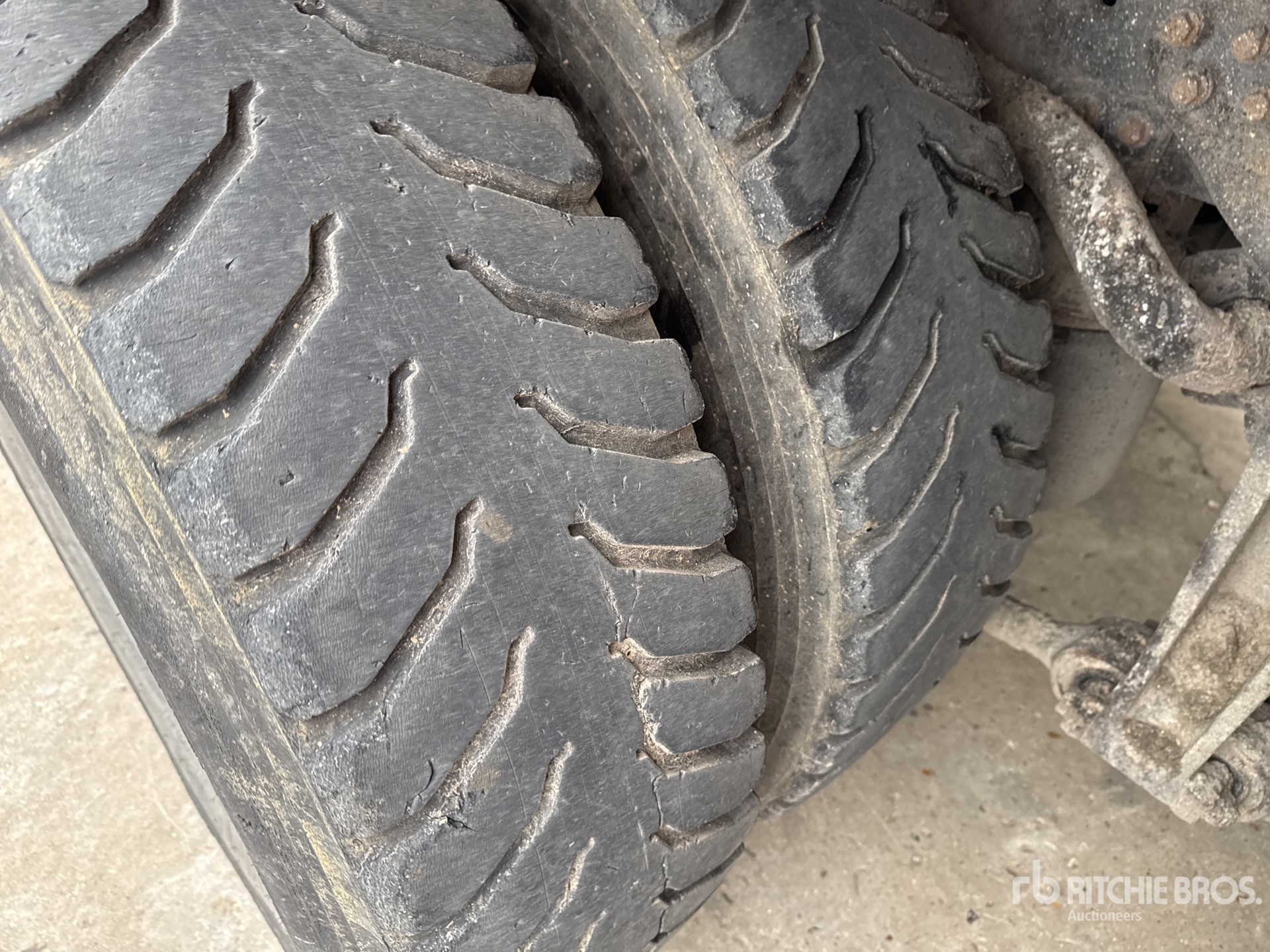 2010 Man TGS 35.440