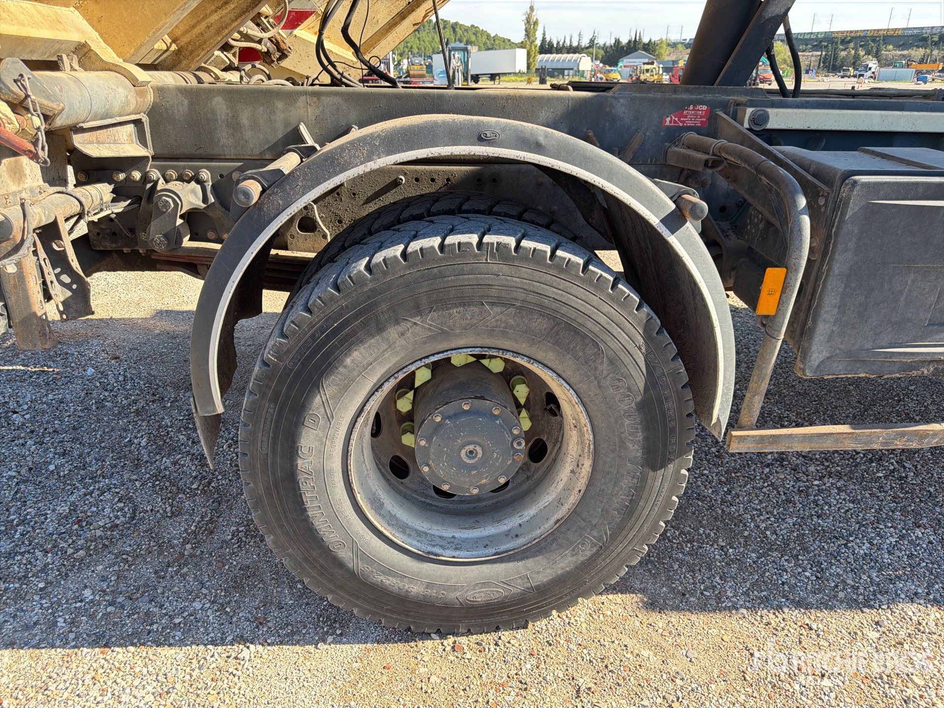 2006 Mercedes-Benz AXOR1828
