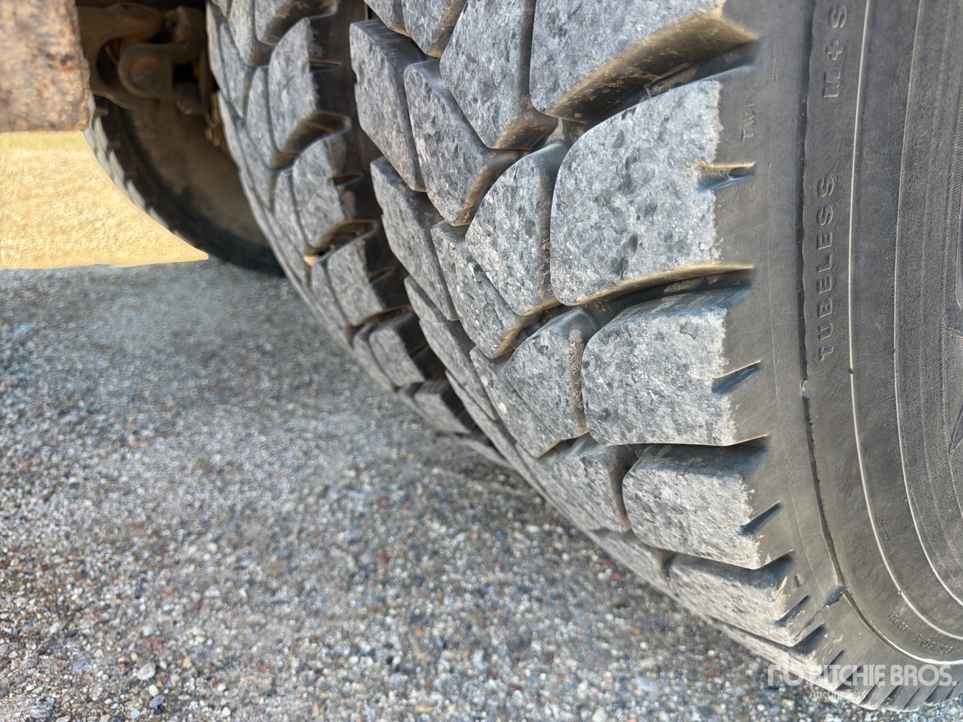 2006 Mercedes-Benz AXOR1828