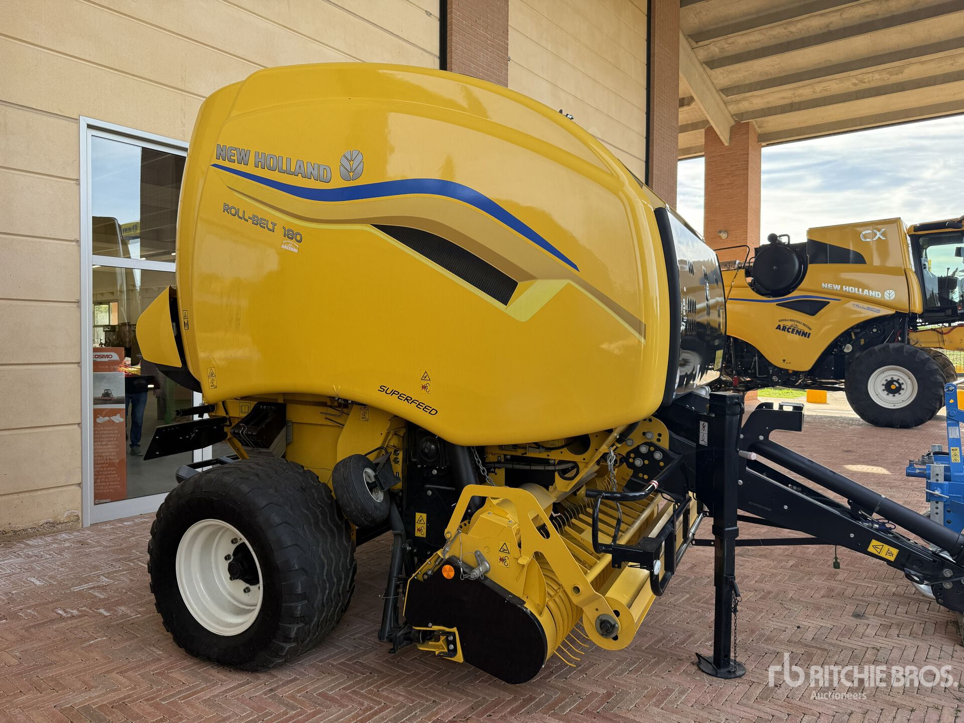 2024 New Holland ROLLBELT 180 SU