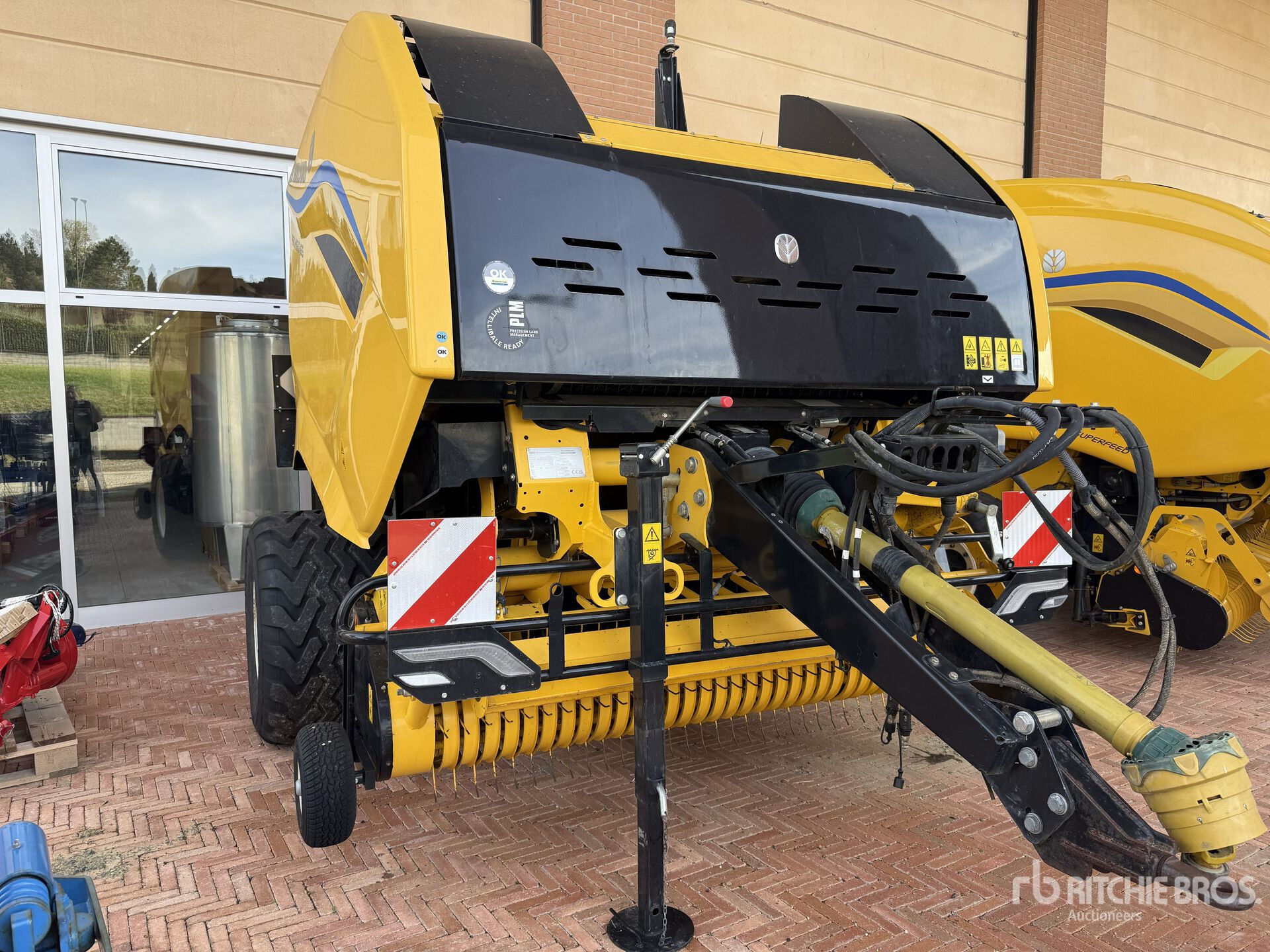 2023 New Holland PRO BELT 165