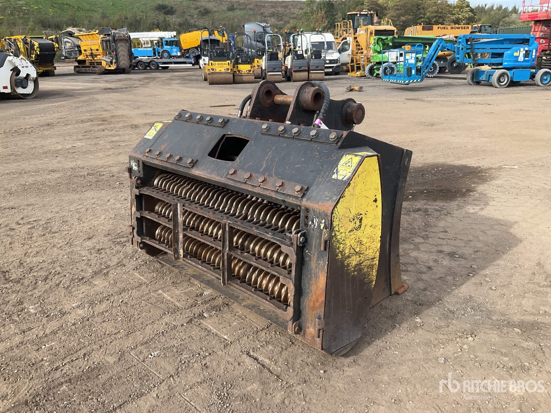 Remu 1500 MM SCREENING BUCKET