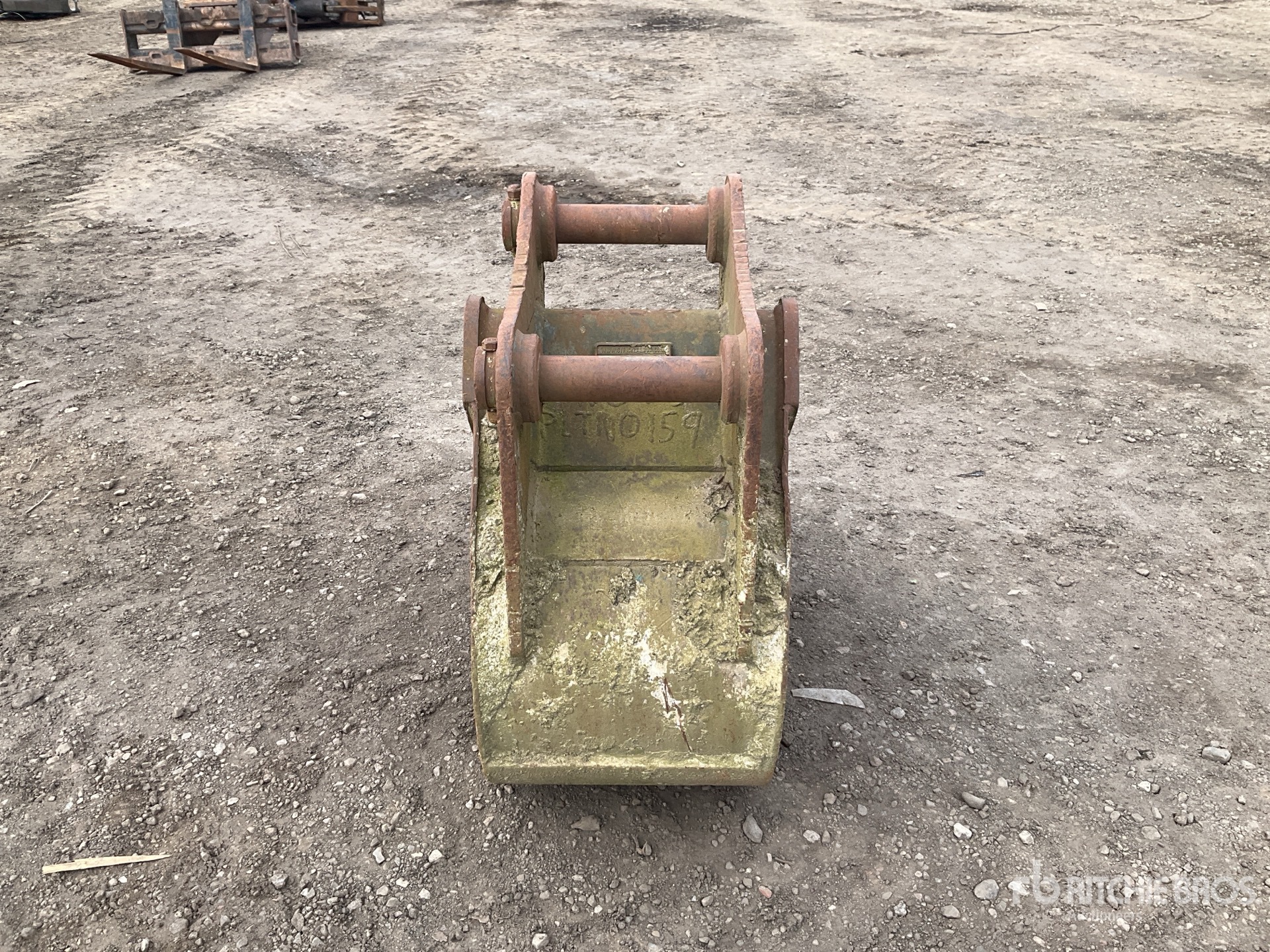 Strickland 600 MM DIGGING