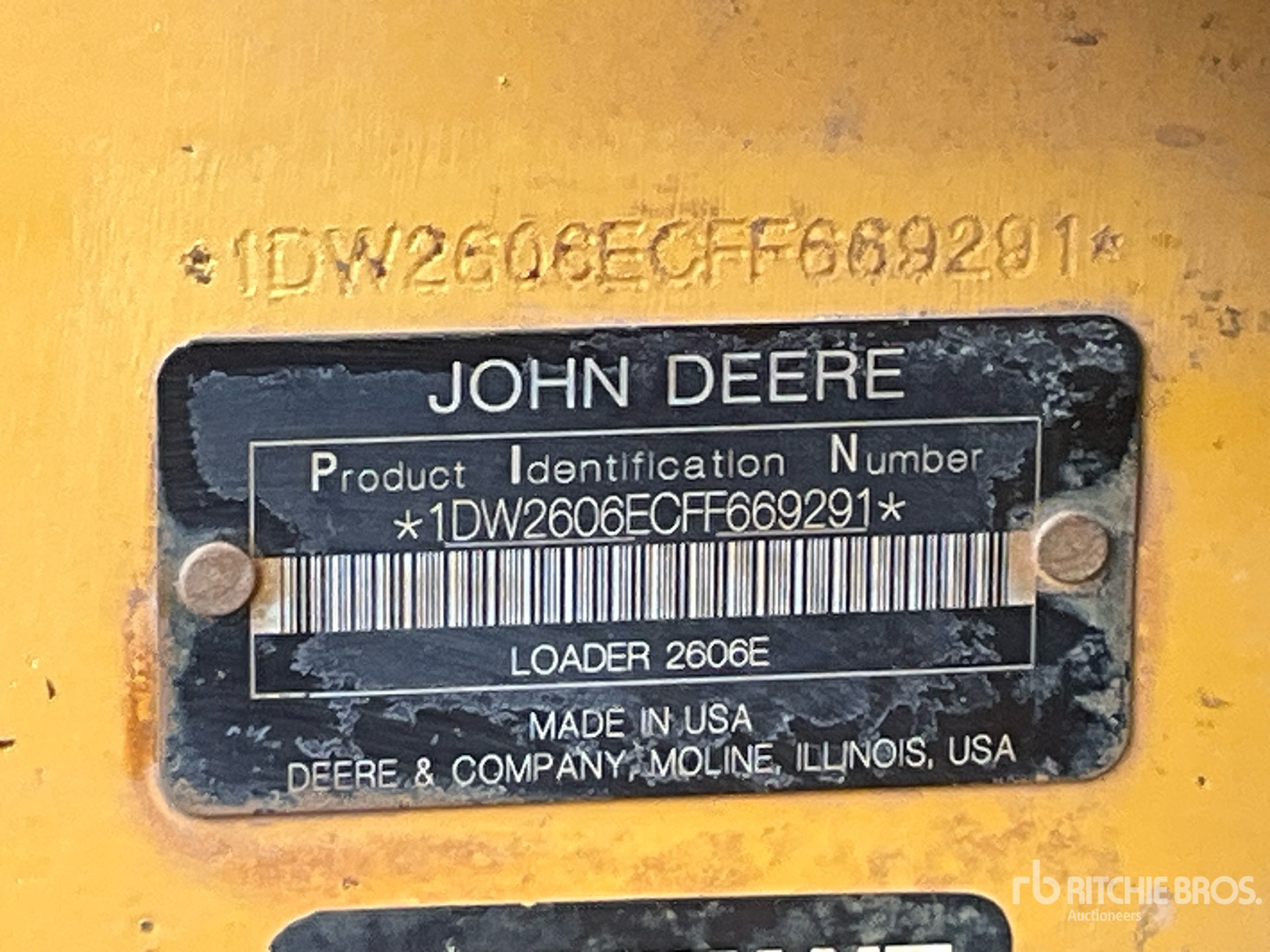 2015 Bell L2606E