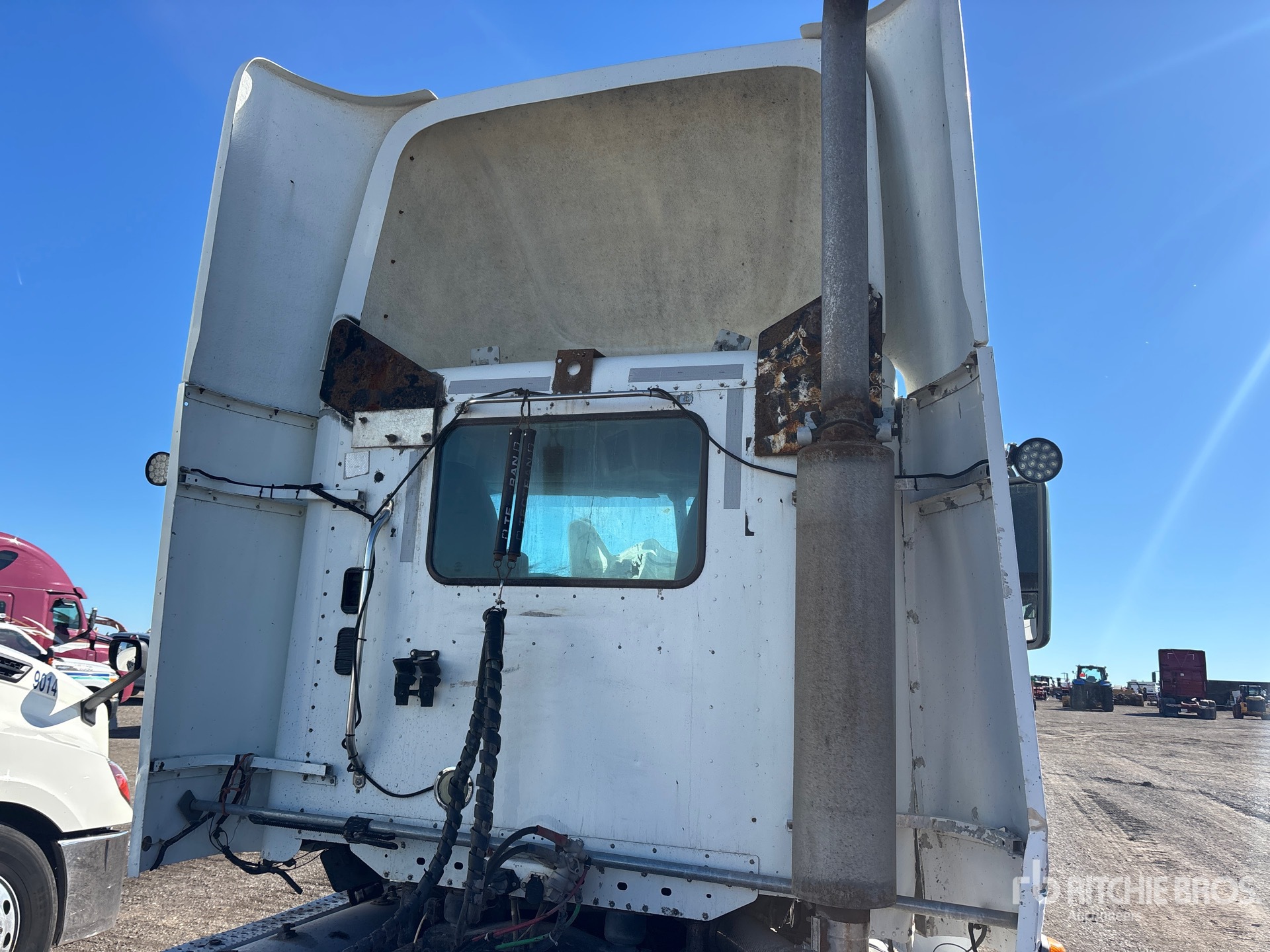 2006 Freightliner COLUMBIA 120