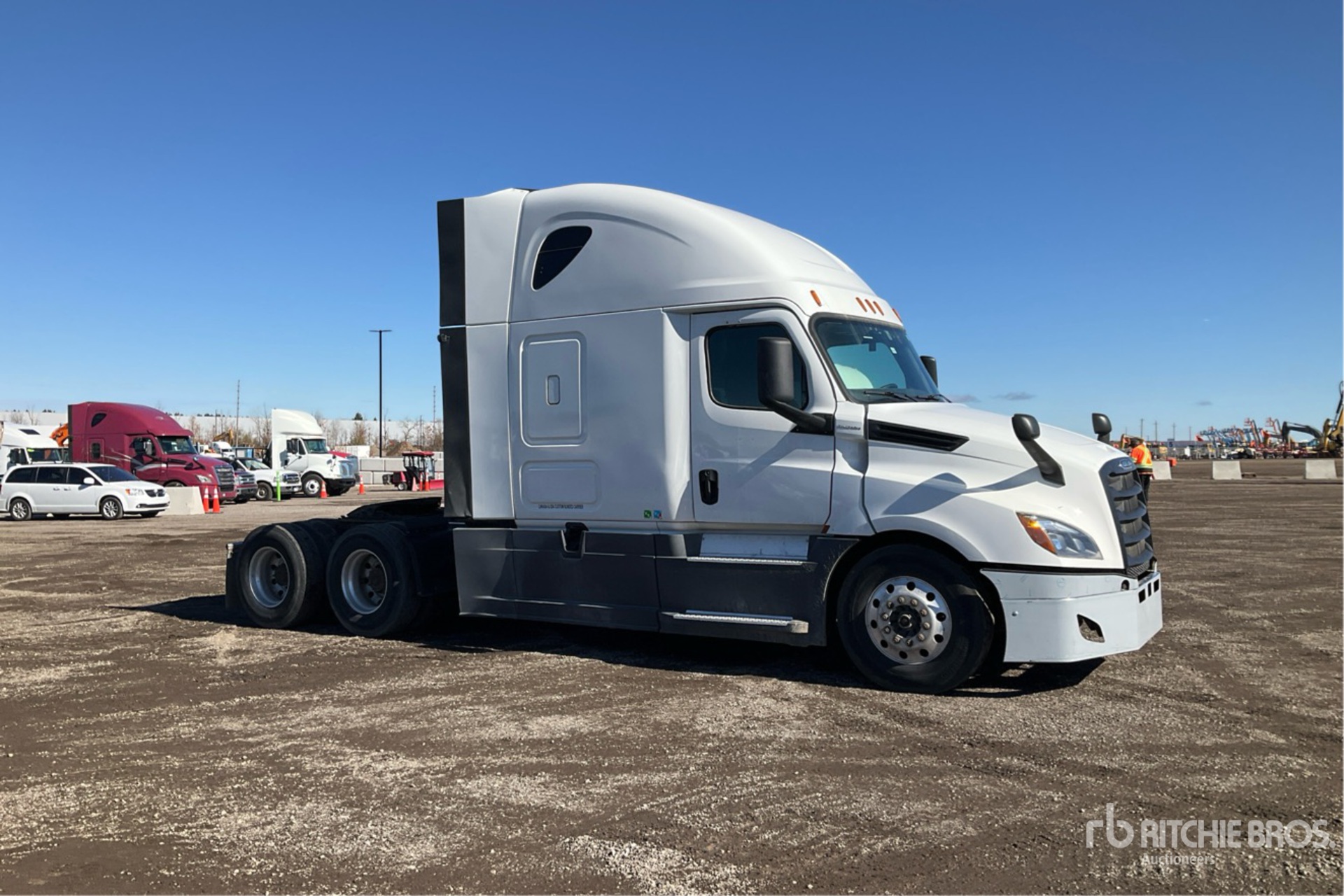 2019 Freightliner CASCADIA 126