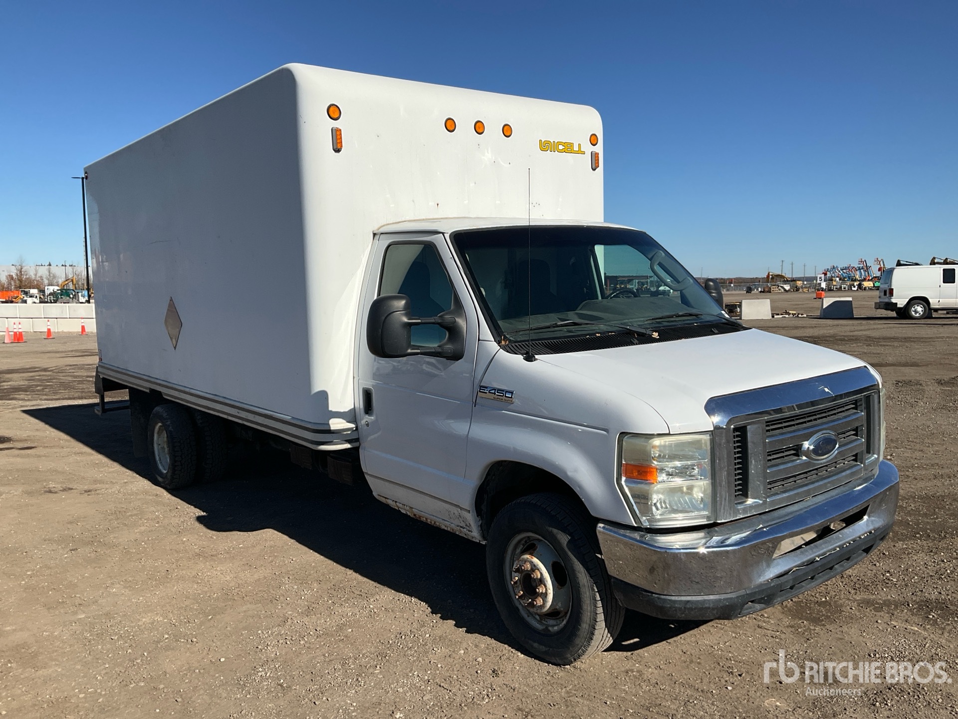 2009 Ford E-450