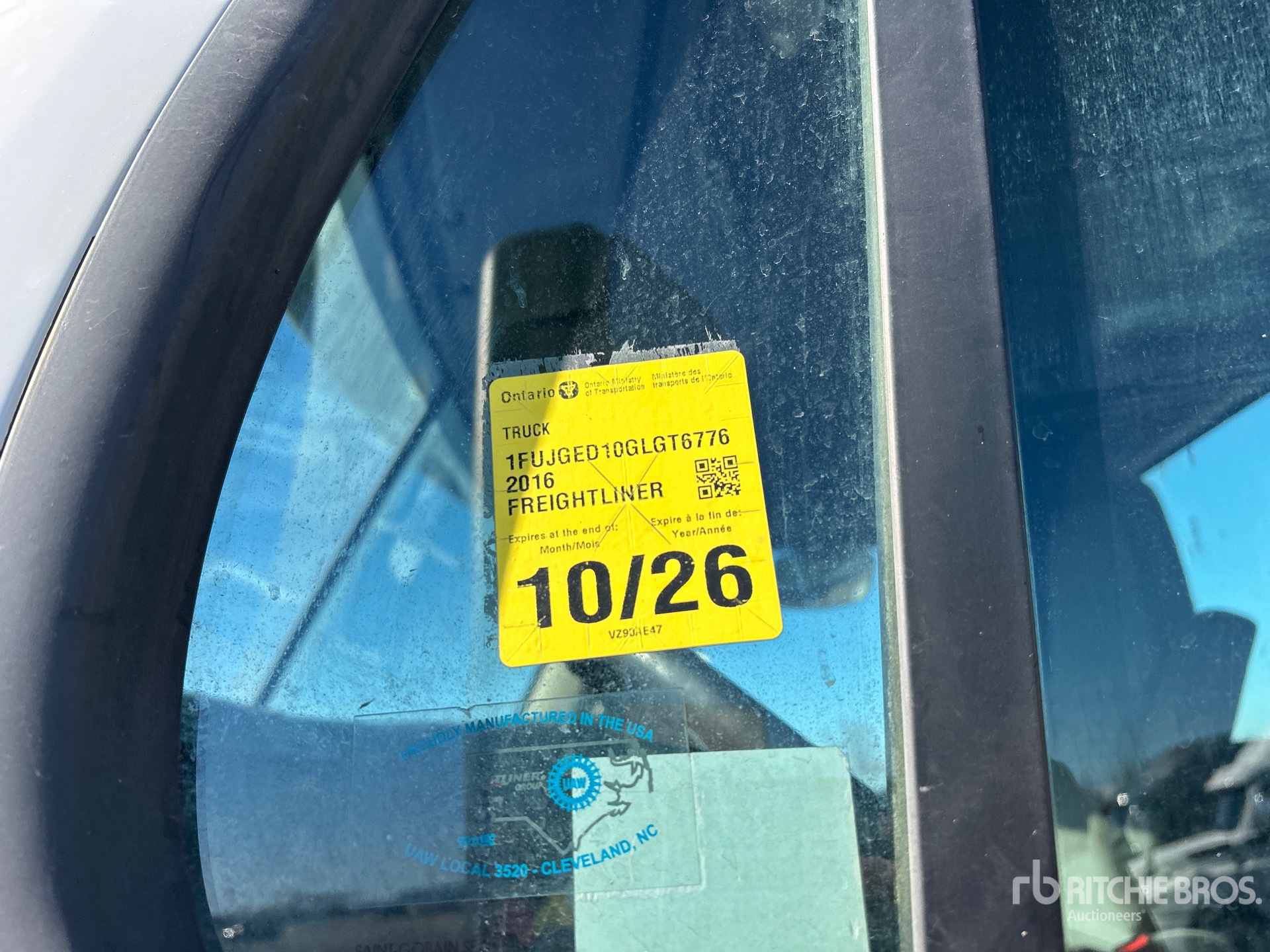 2016 Freightliner CASCADIA 125