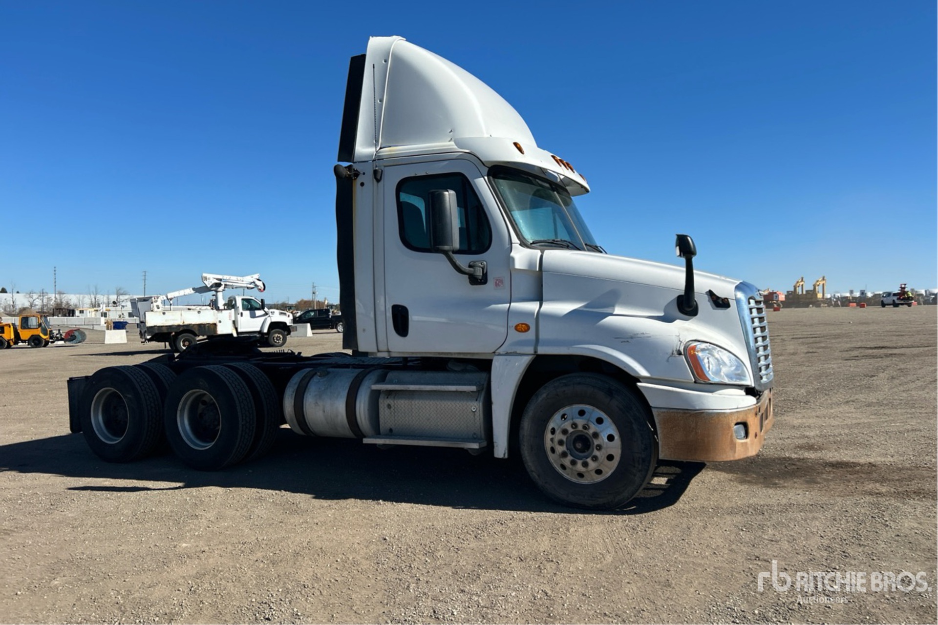 2016 Freightliner CASCADIA 125