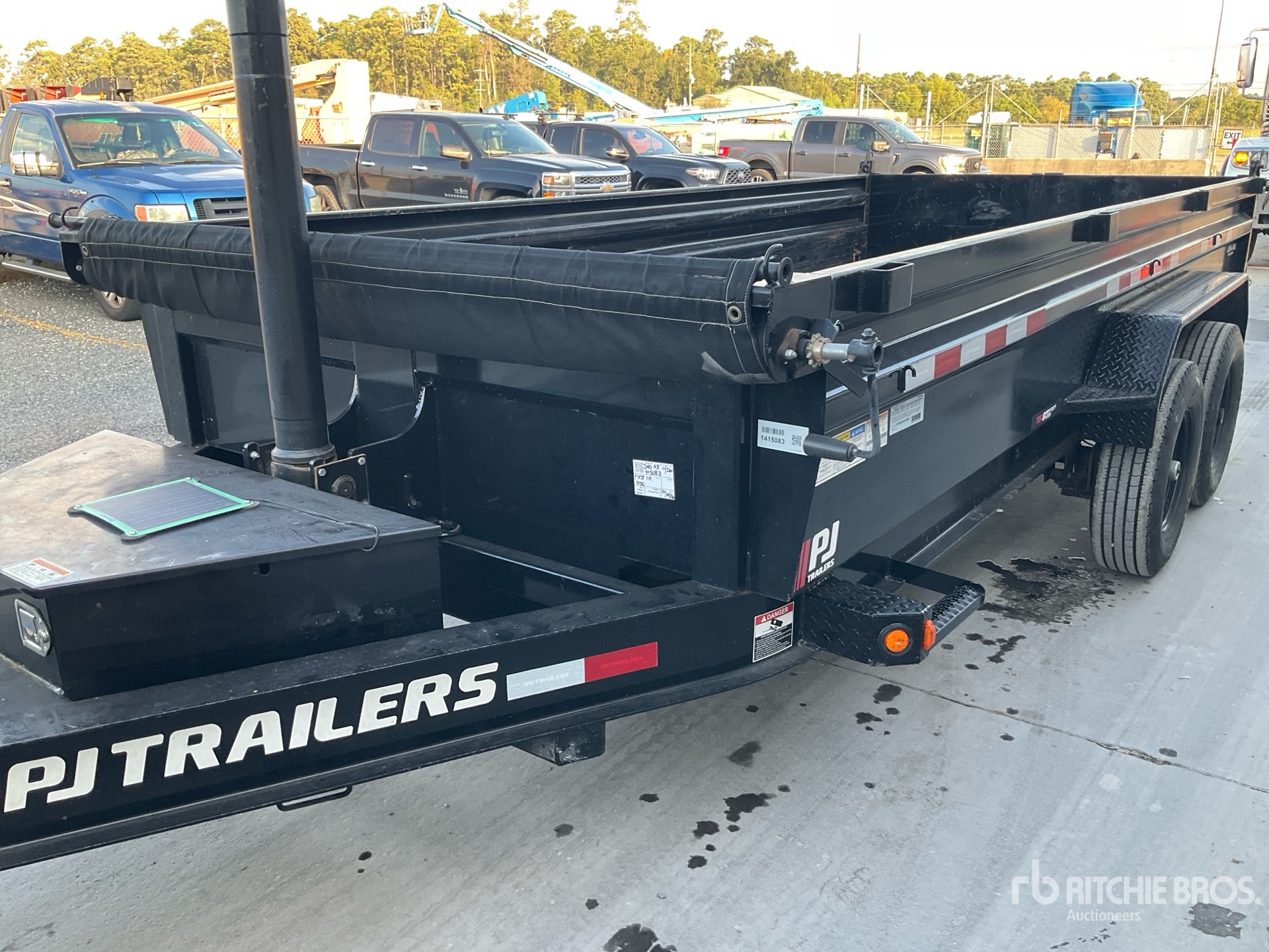 2025 Pj Trailers DT162