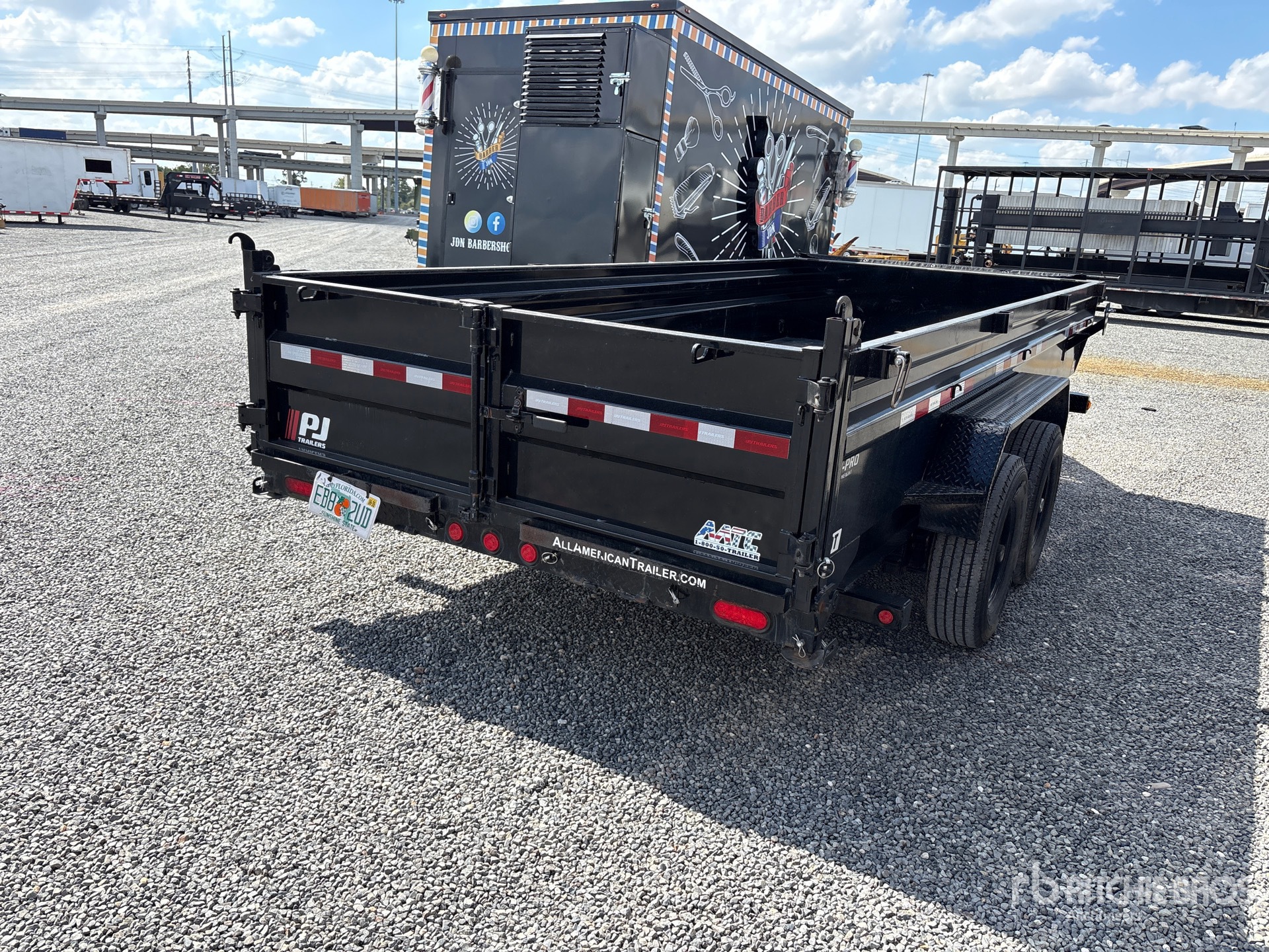 2025 Pj Trailers DT162