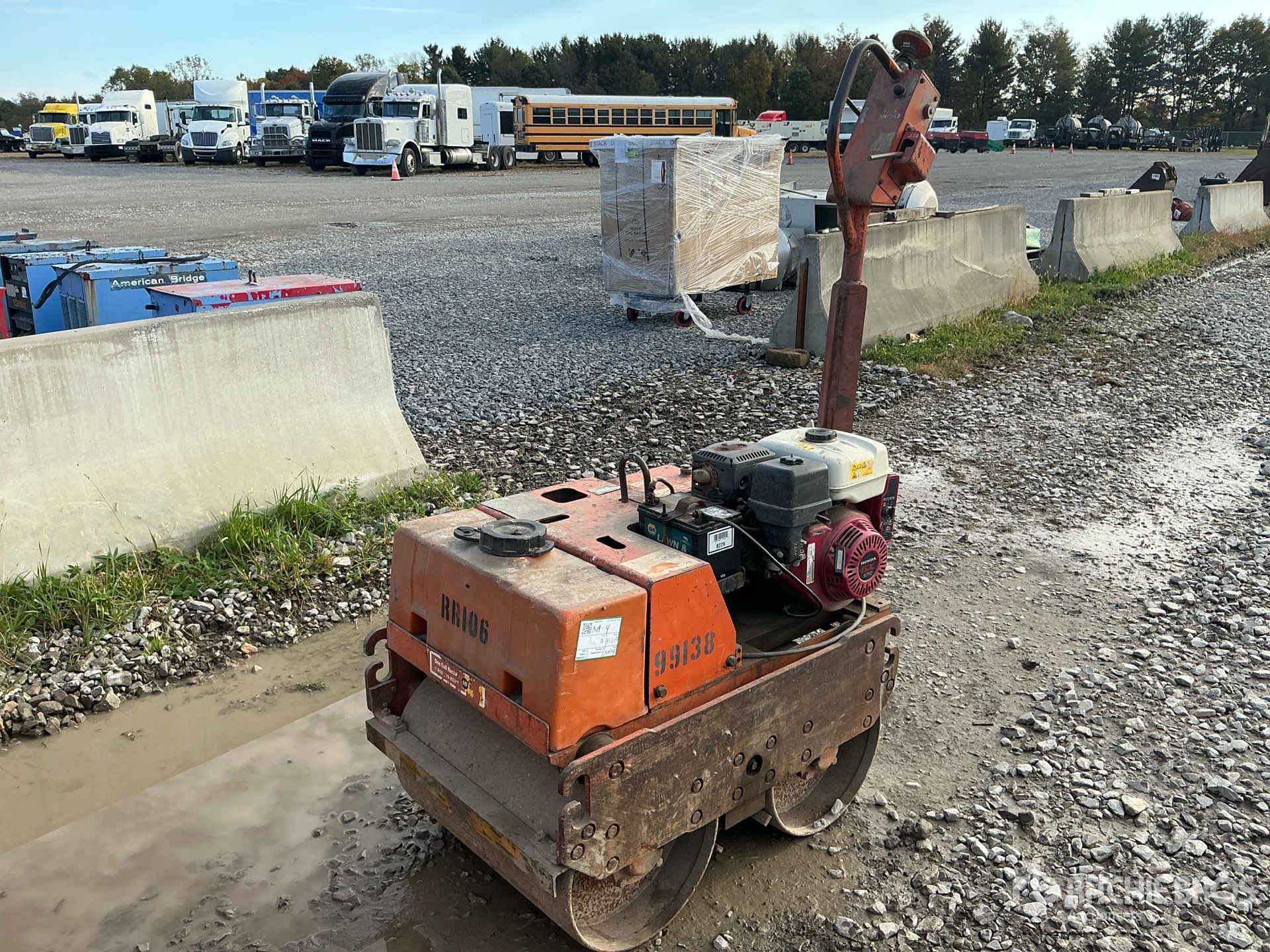 Photo of 1999 Multiquip MR8D
