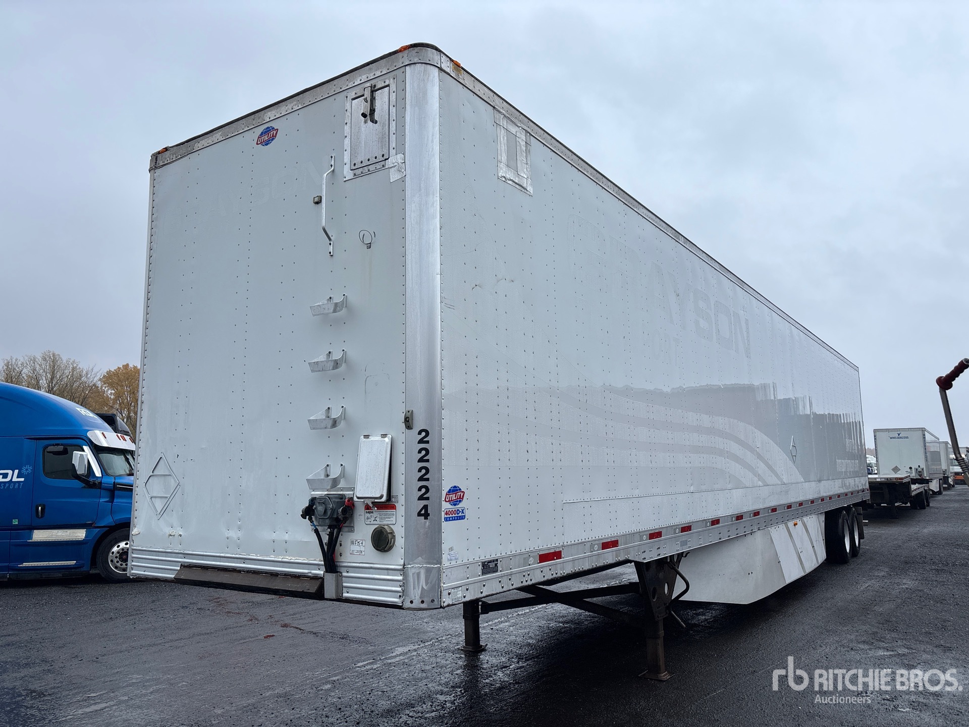 2016 Utility 53 FT T/A