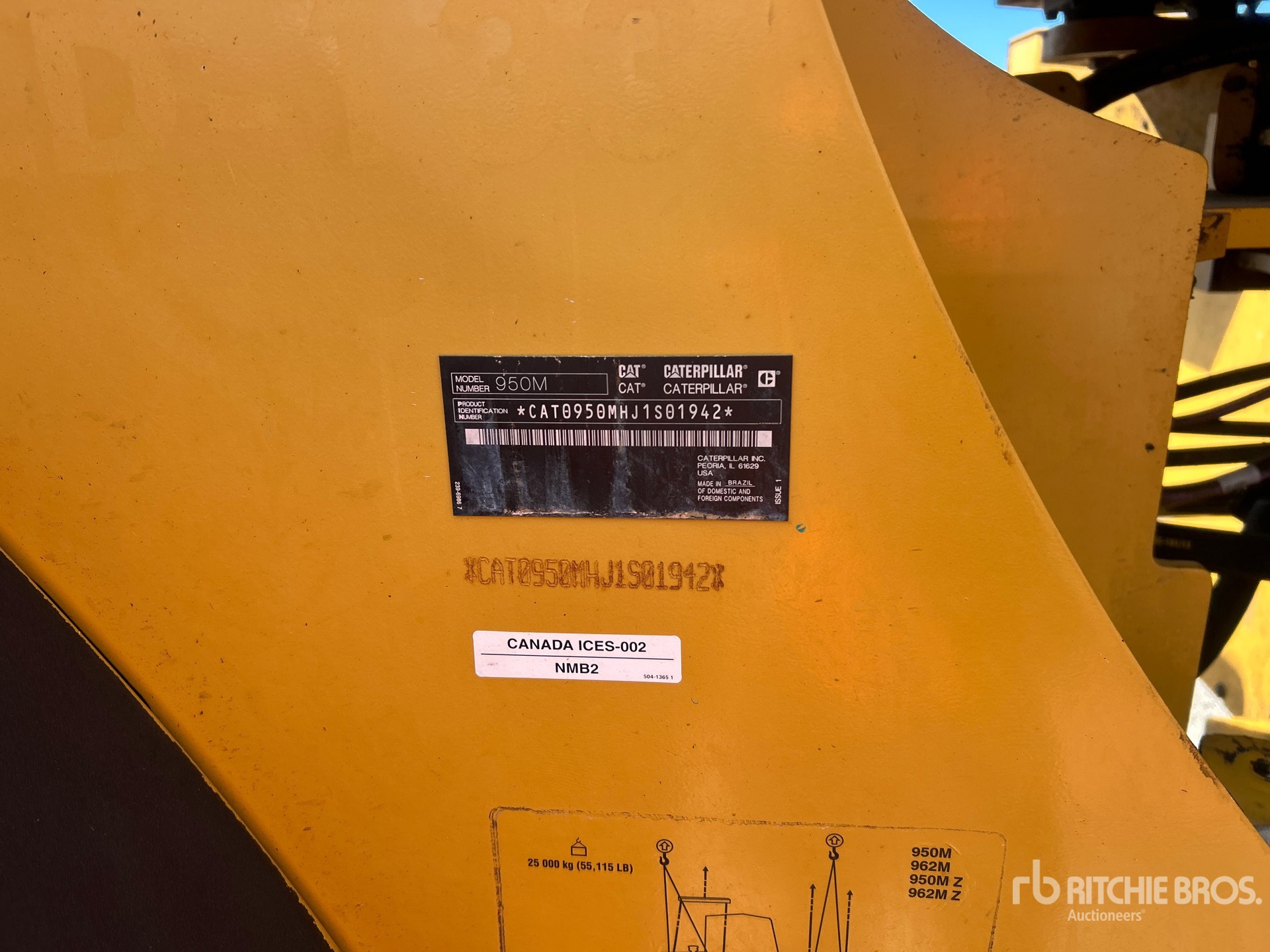2019 Caterpillar 950M