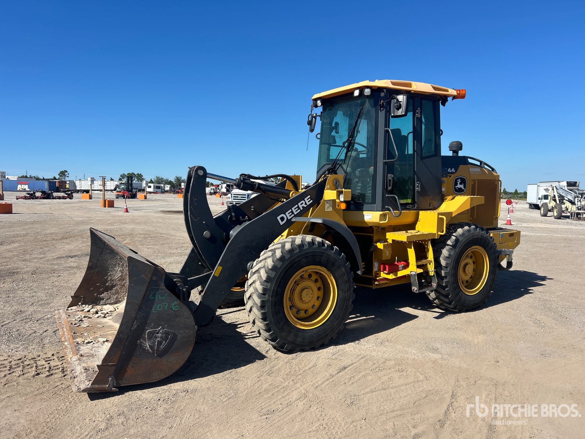 Photo of 2021 John Deere 444 P-TIER