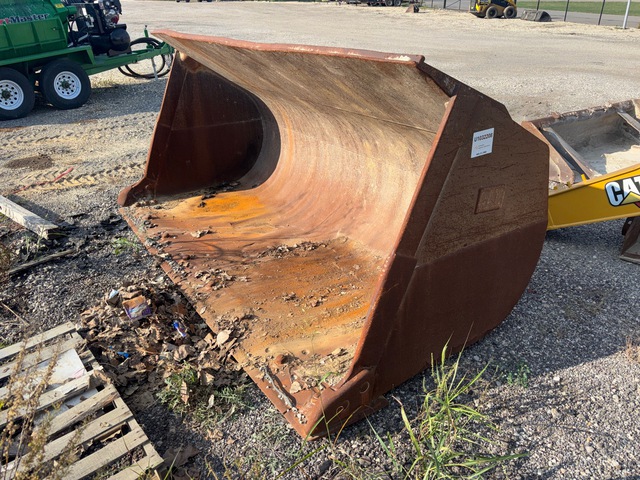 Cat 127 in General Purpose Wheel Loader Bucket - Fits Cat 972G Cat 127 in General Purpose Wheel Loader Bucket - Fits Cat 972G