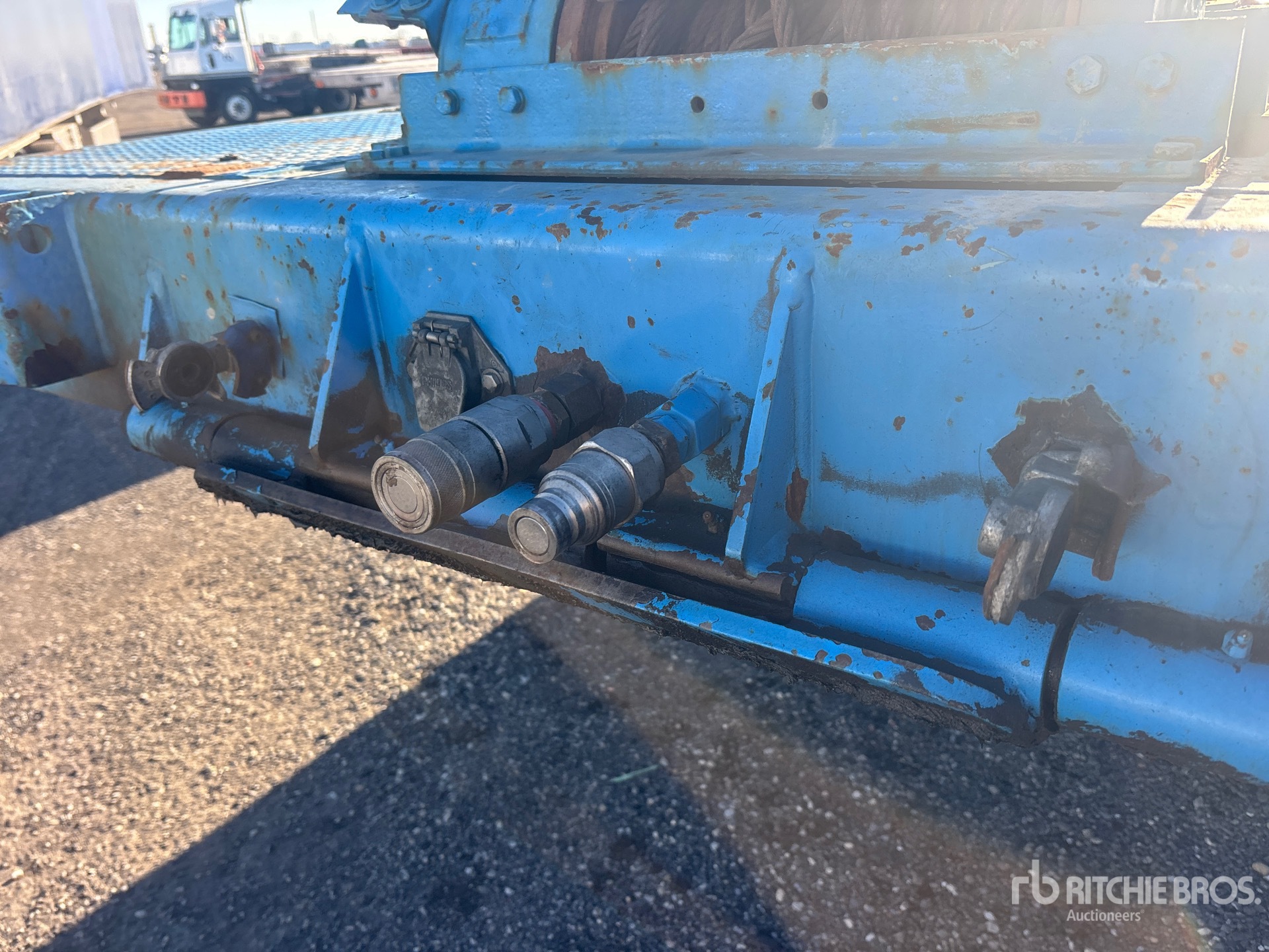 2011 Landoll 455