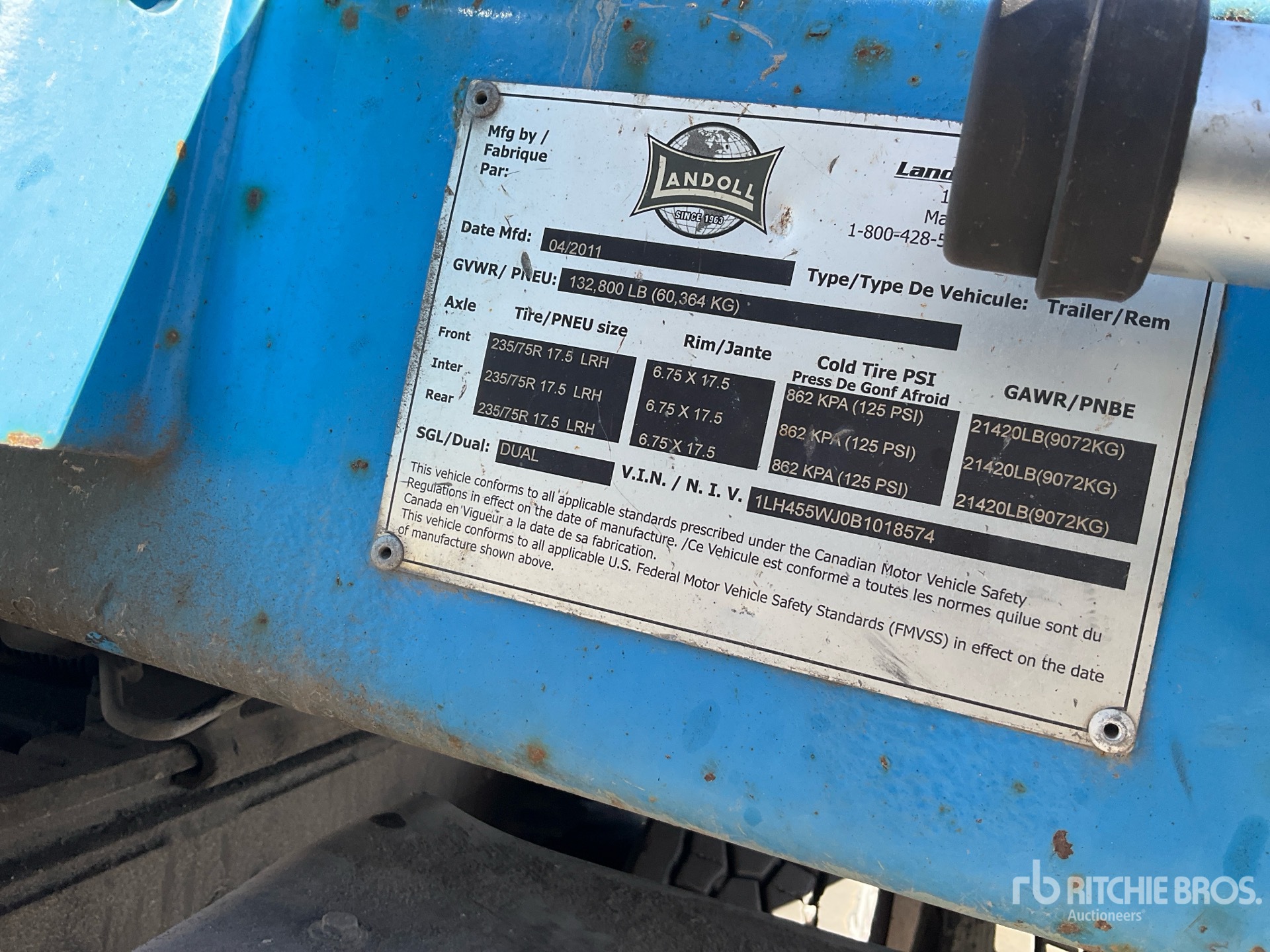2011 Landoll 455