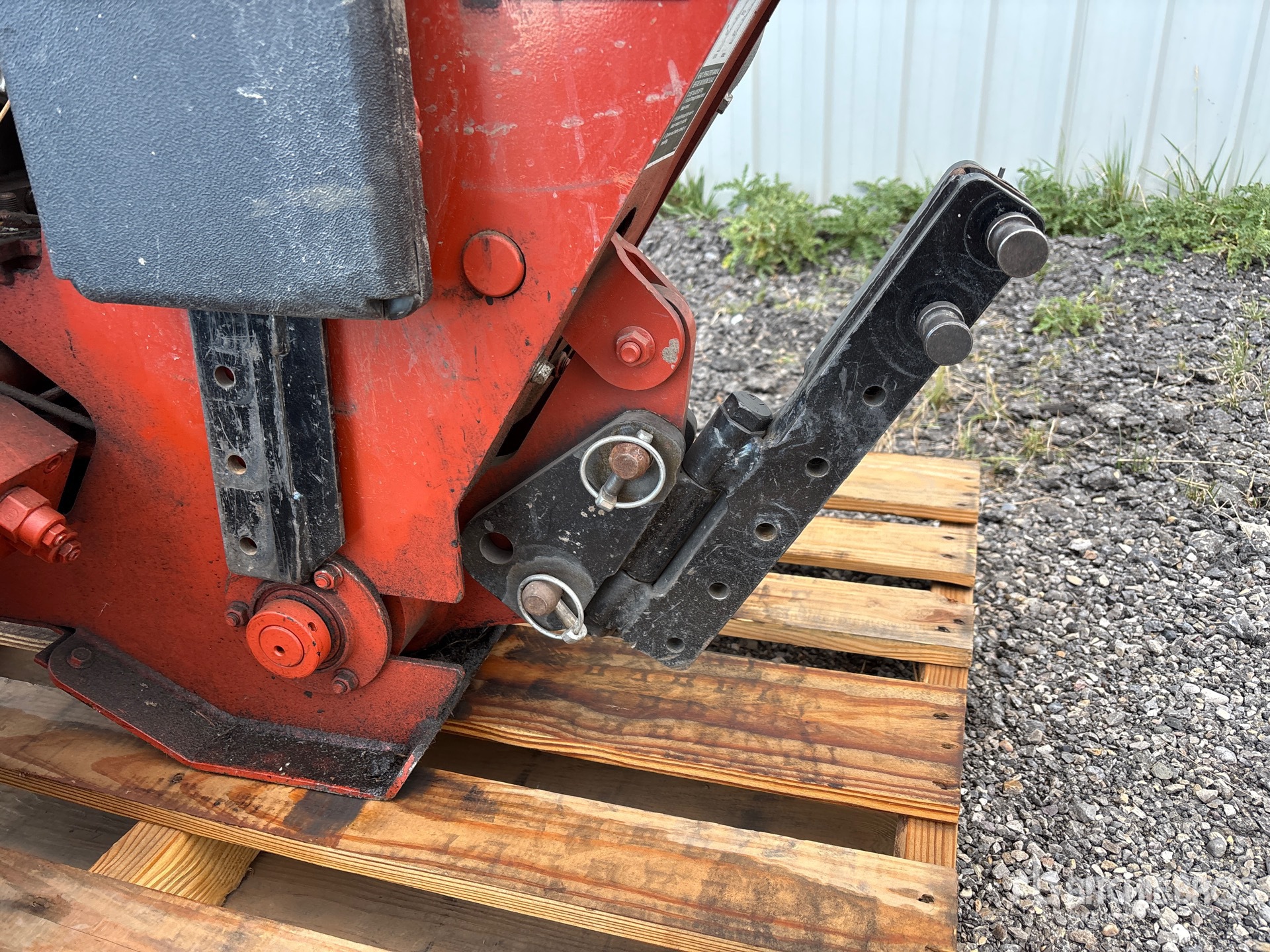 2016 Ditch Witch 100SX