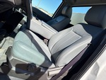 Cab with Seats/armrests