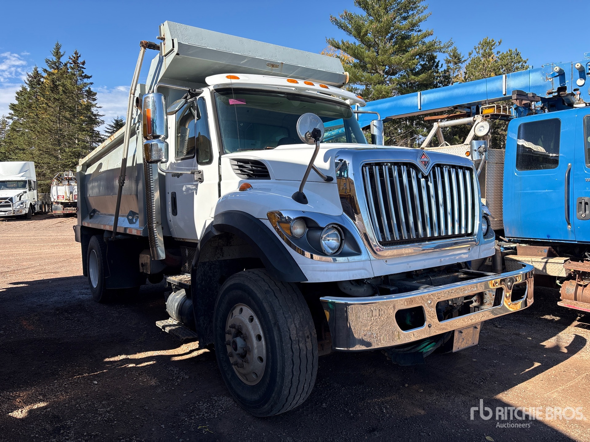 2014 International WORKSTAR