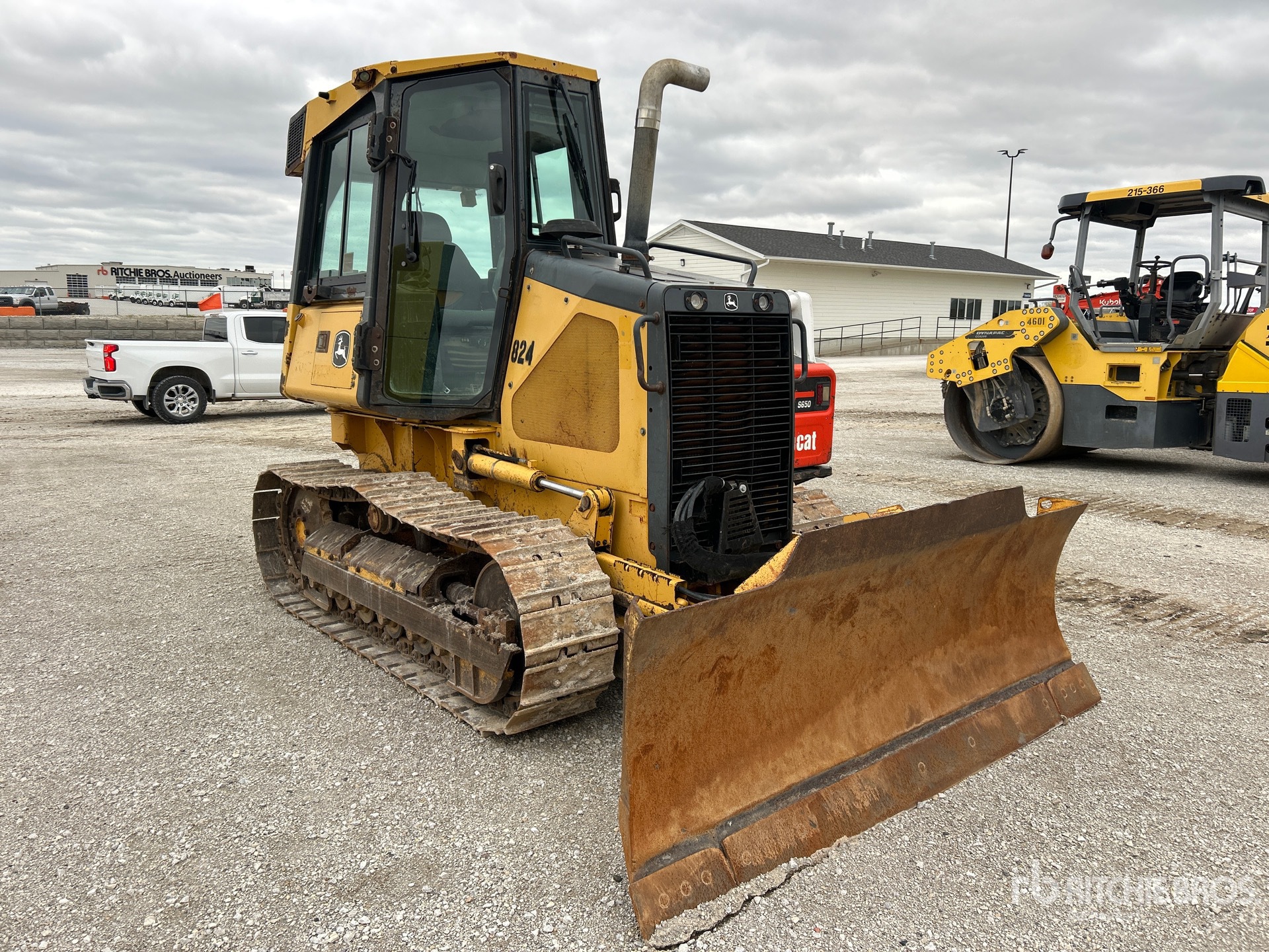 2005 John Deere 450J LT