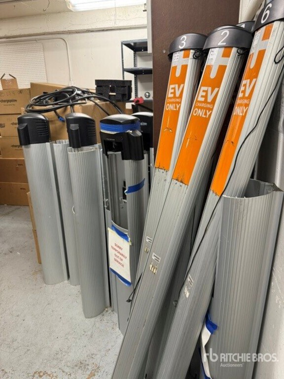 General Appearance with Featured Photo