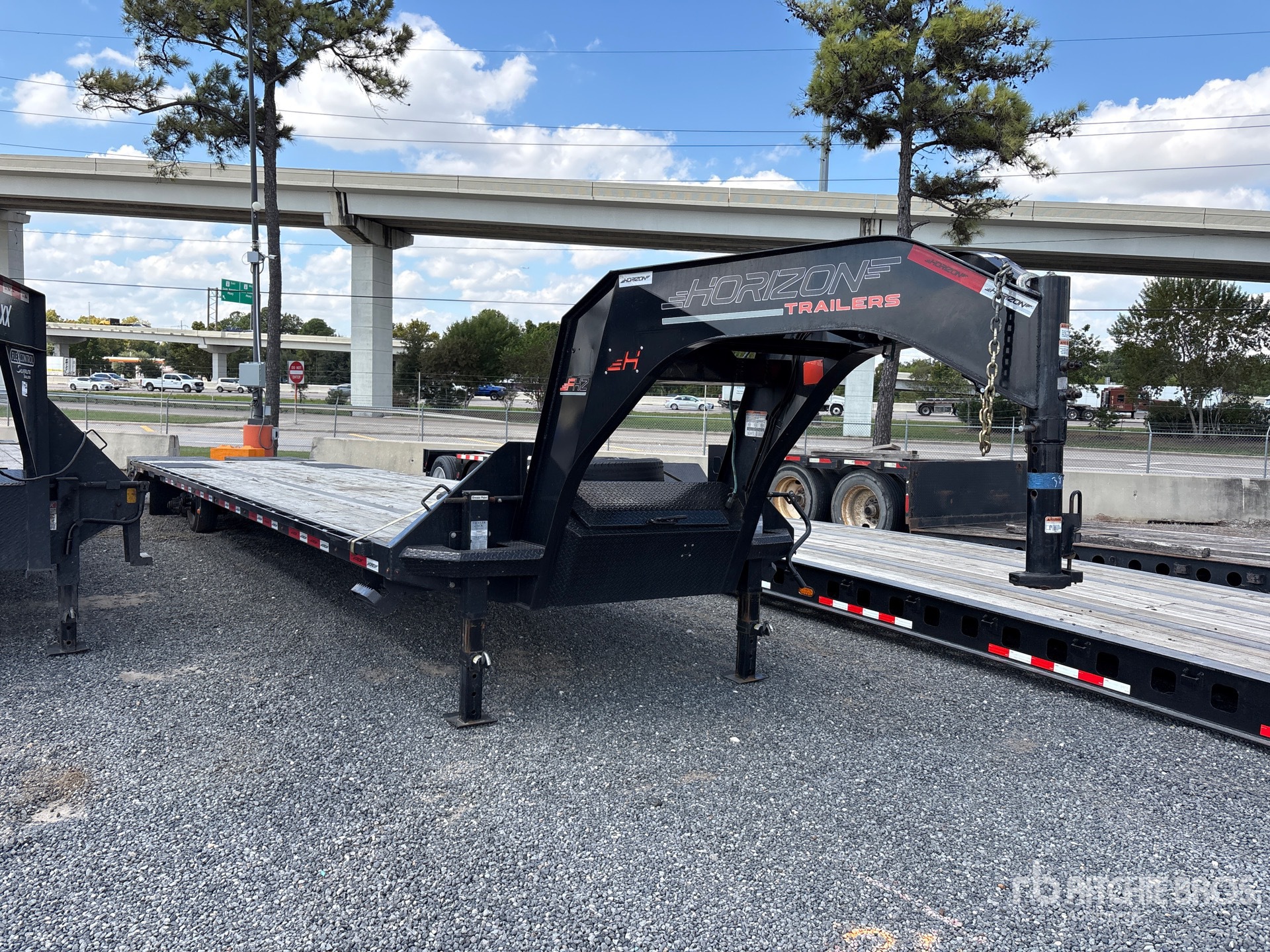 2025 Horizon Gooseneck