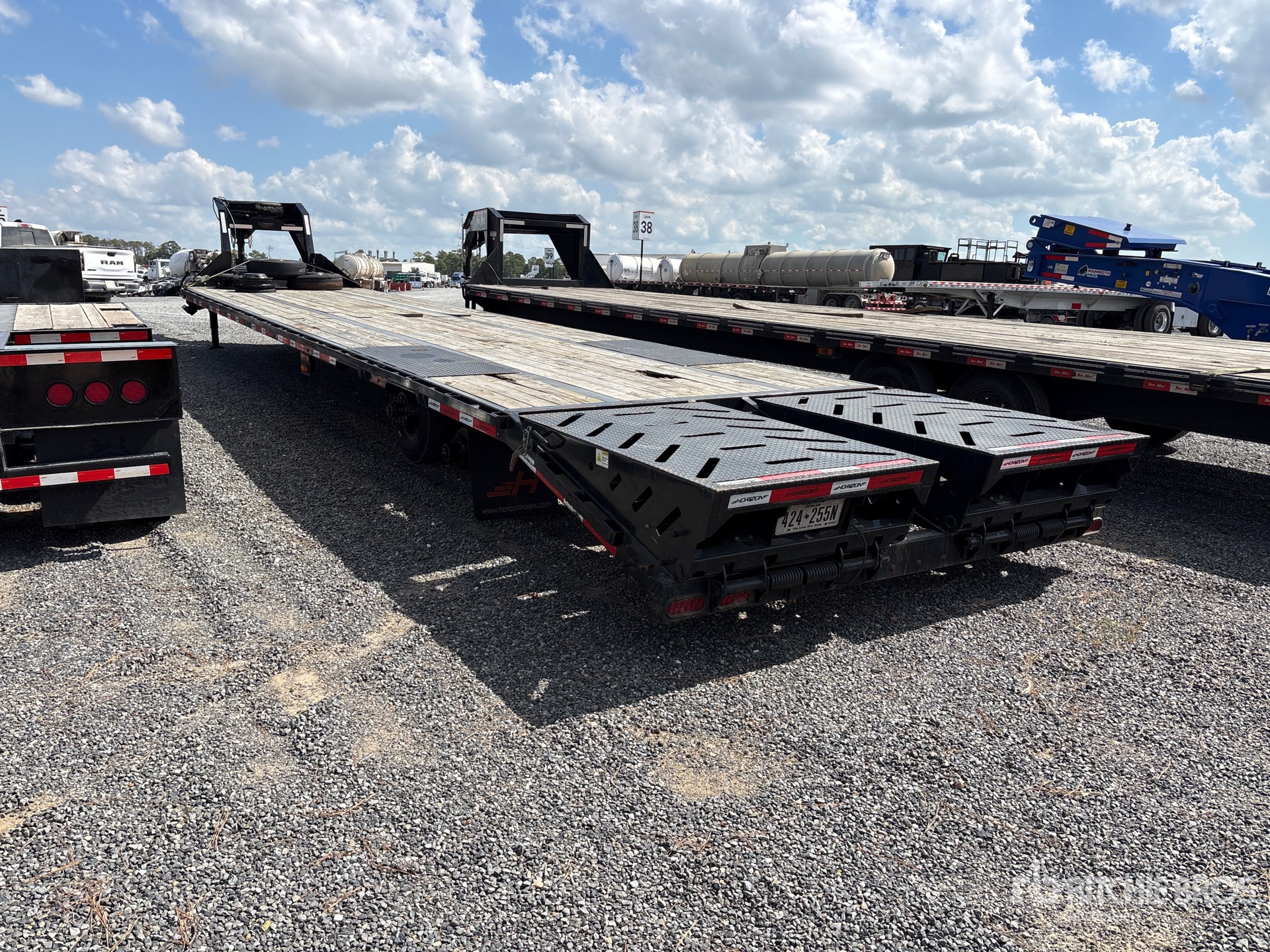 2025 Horizon Gooseneck