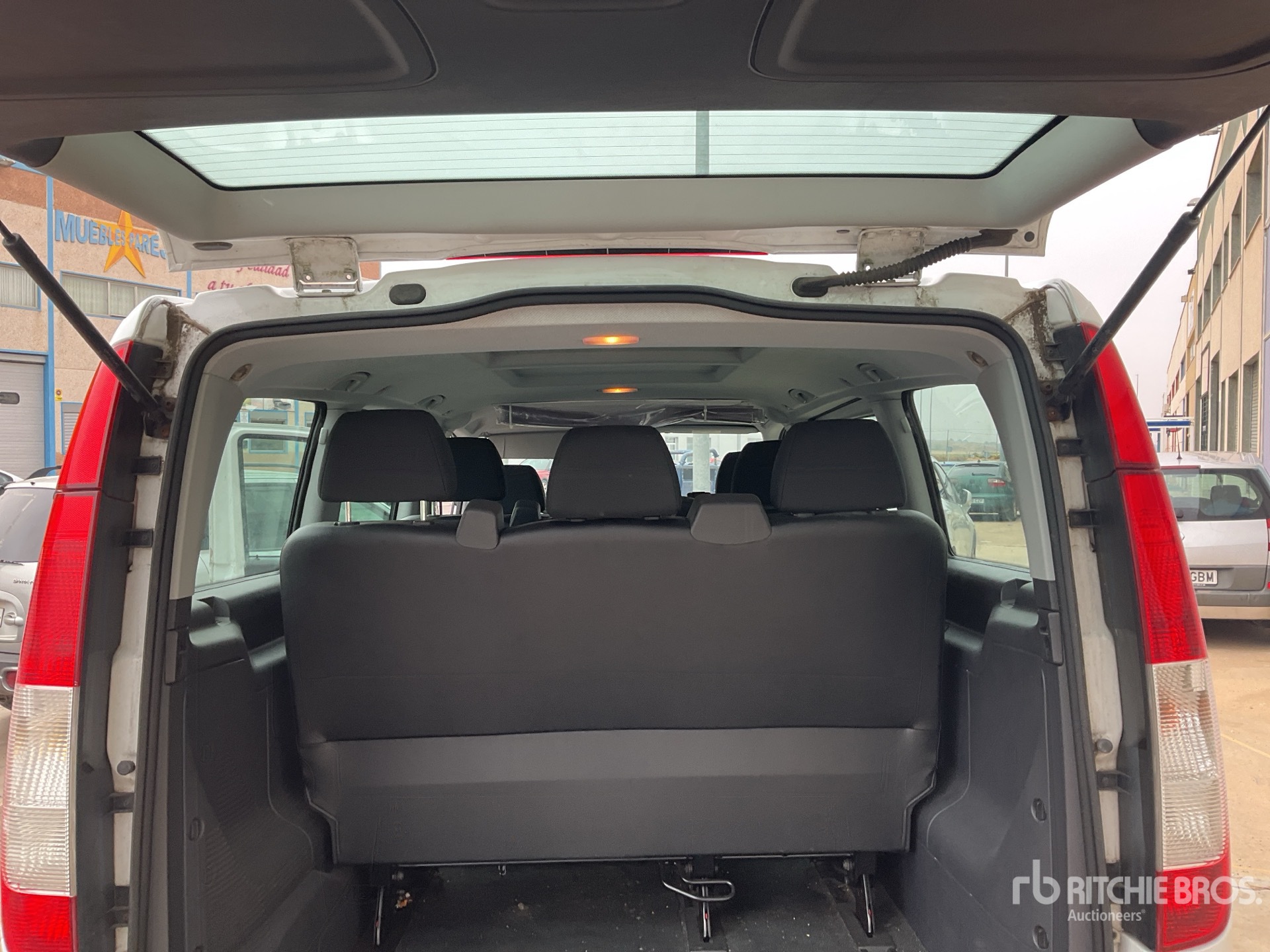 2012 Mercedes-Benz VITO