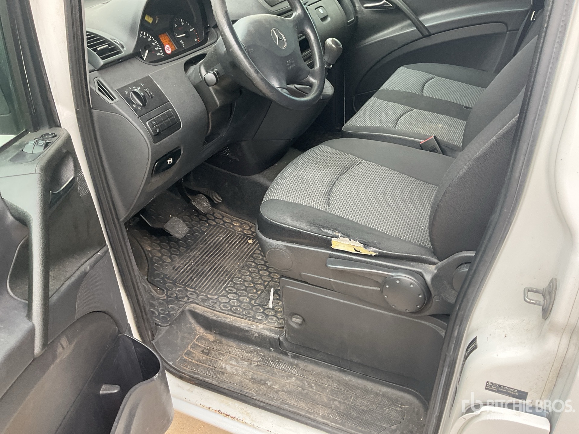 2012 Mercedes-Benz VITO